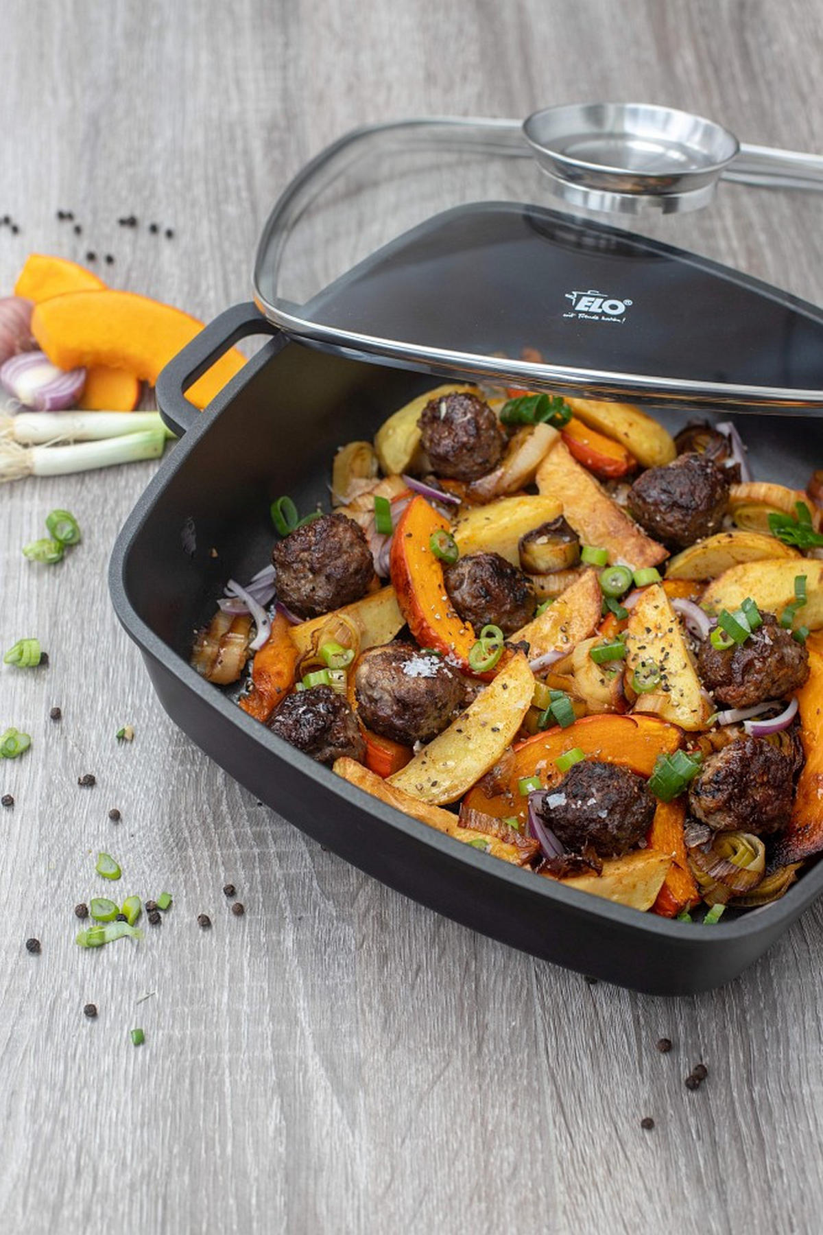 SERVIERPFANNE ALUCAST  - Basics, Metall (28/8,4/28cm) - ELO