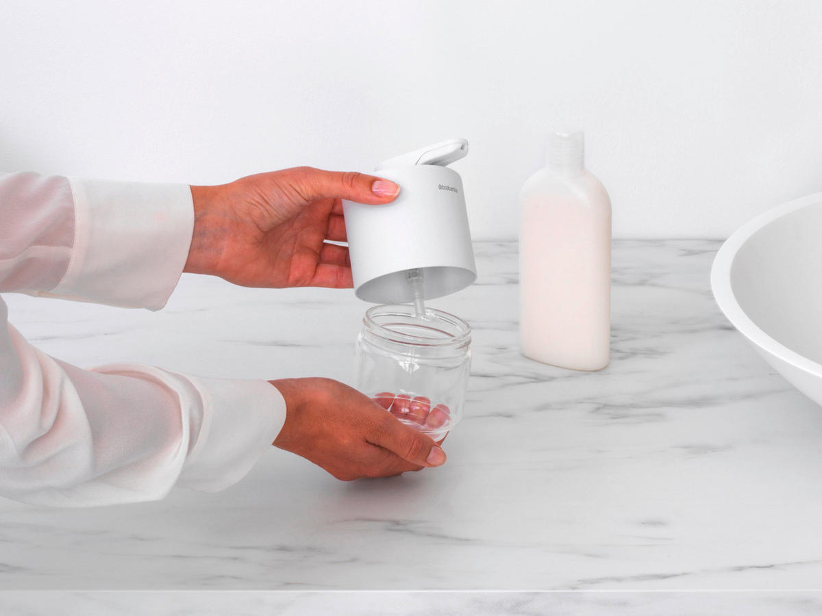 SEIFENSPENDER MINDSET  - Transparent/Weiß, Basics, Glas/Metall (8/11/9.5cm) - Brabantia