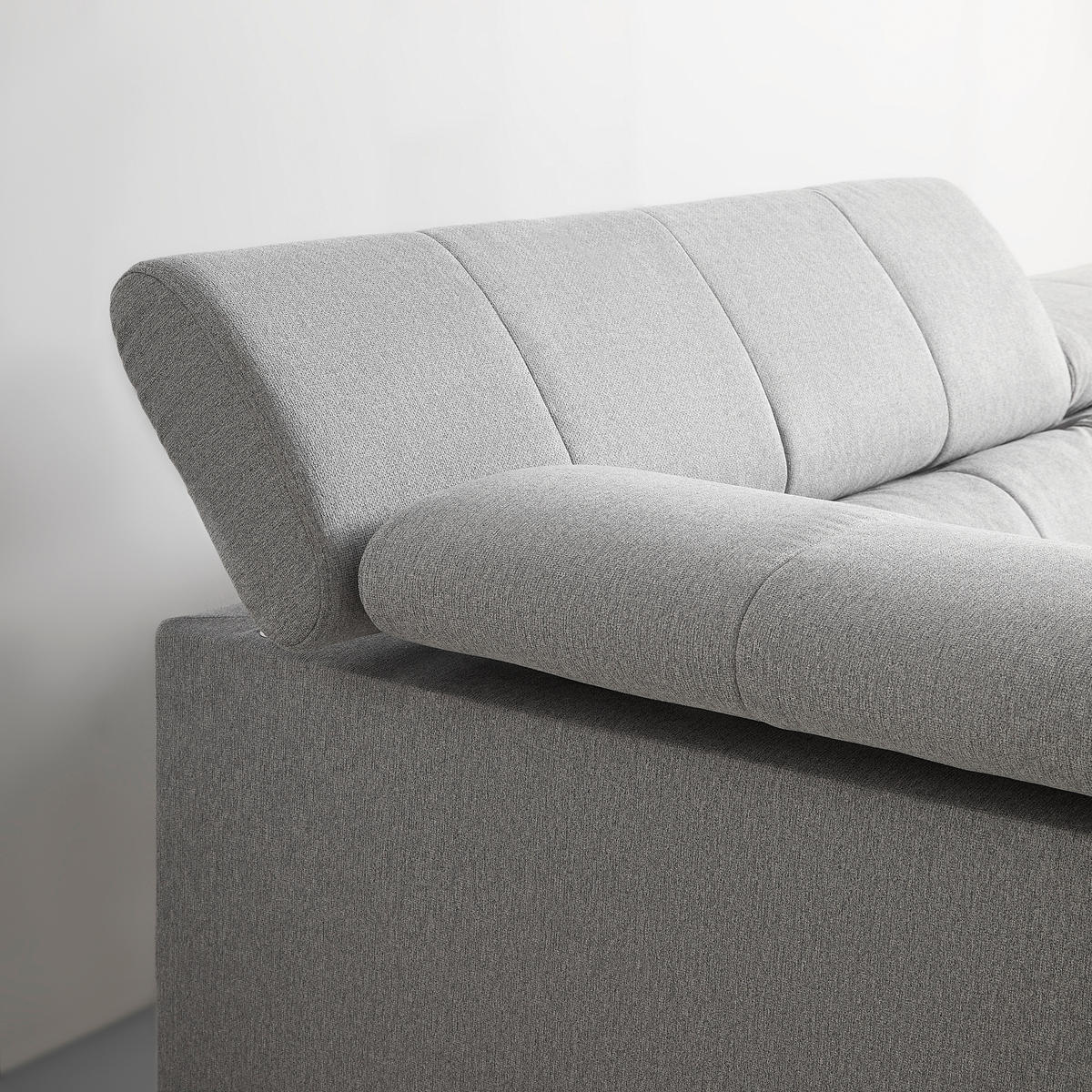 ECKSOFA in Chenille Hellgrau  - Hellgrau/Schwarz, Modern, Textil/Metall (201/296cm) - Livetastic