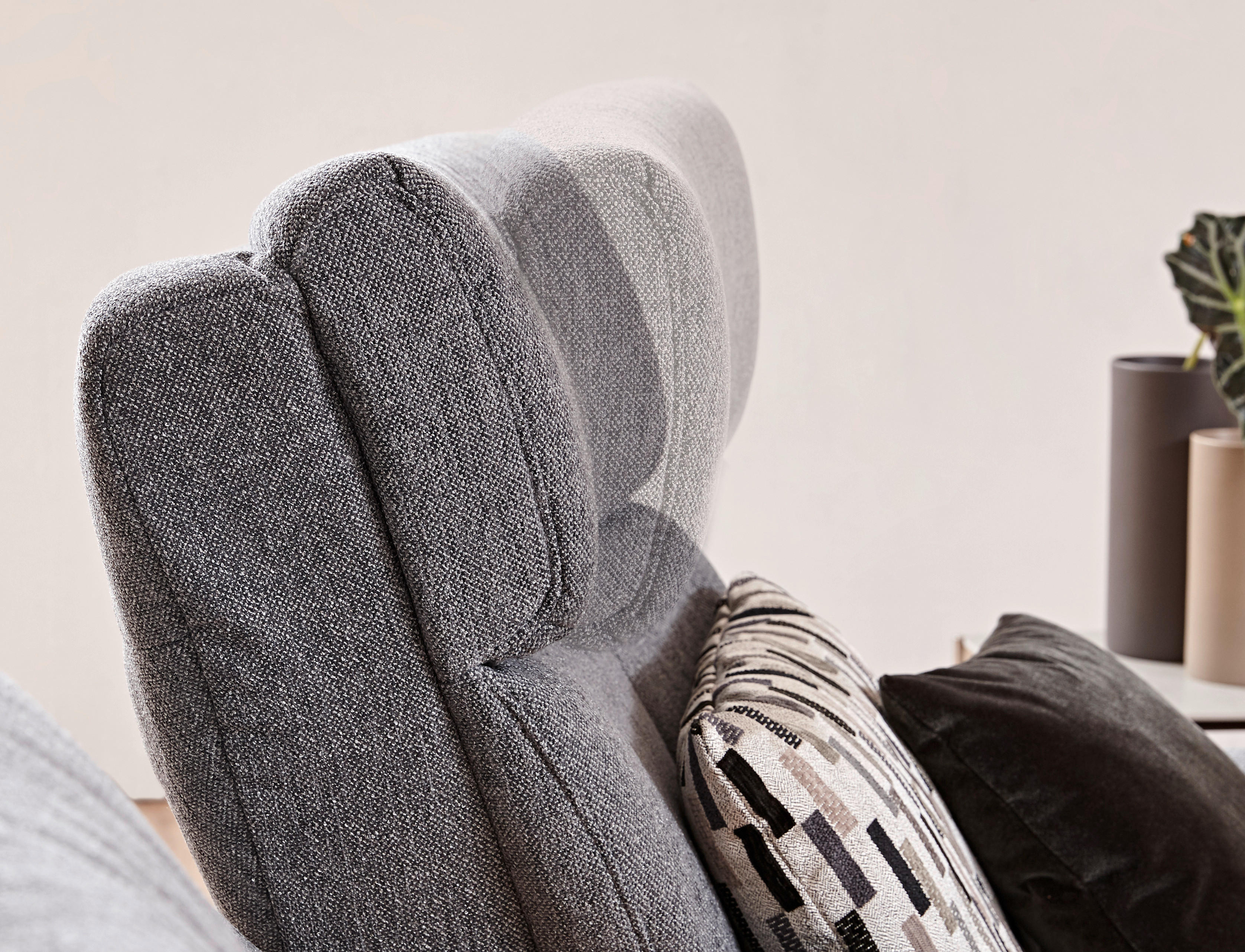 HEIMKINO-SOFA Chenille Grau  - Edelstahlfarben/Grau, KONVENTIONELL, Holz/Textil (221/107/106cm) - Himolla Komfortklass