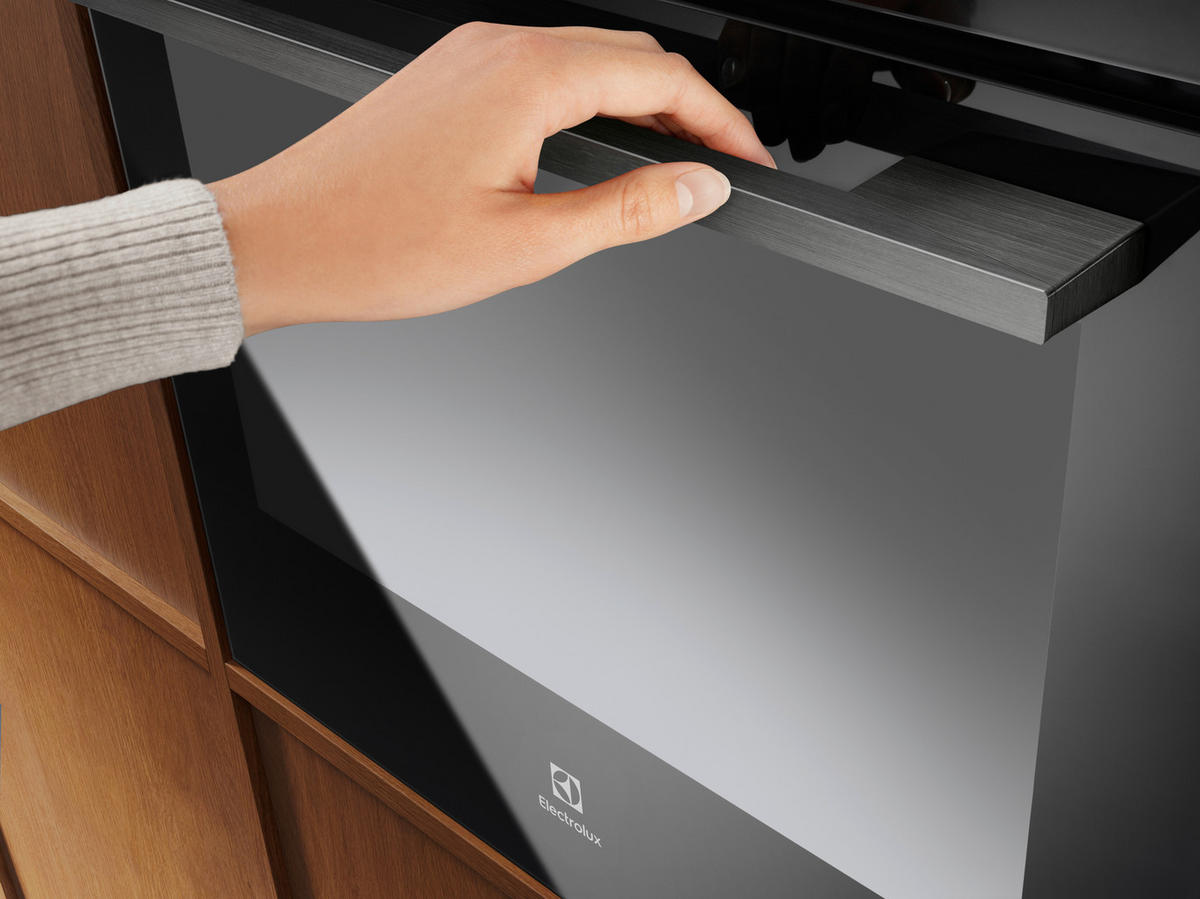 EINBAUBACKOFEN KOFBP38T MattBlack  - Schwarz, Basics, Glas/Metall (59,5/59,4/54,8cm) - Electrolux