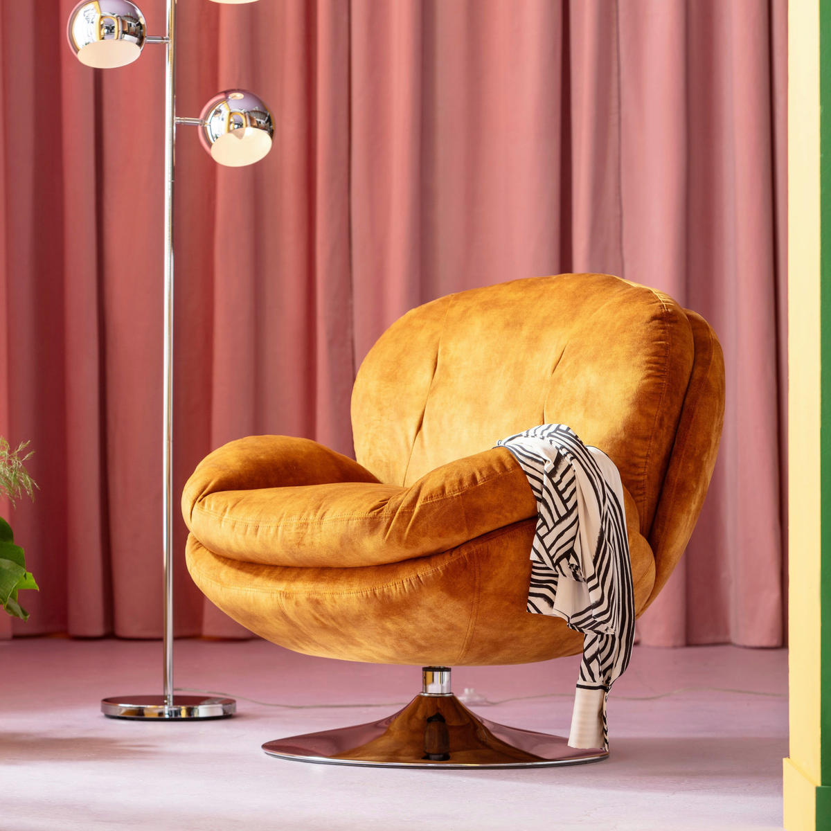 SESSEL in Samt Senfgelb  - Silberfarben/Senfgelb, Design, Textil/Metall (81/84/83cm) - Kare-Design