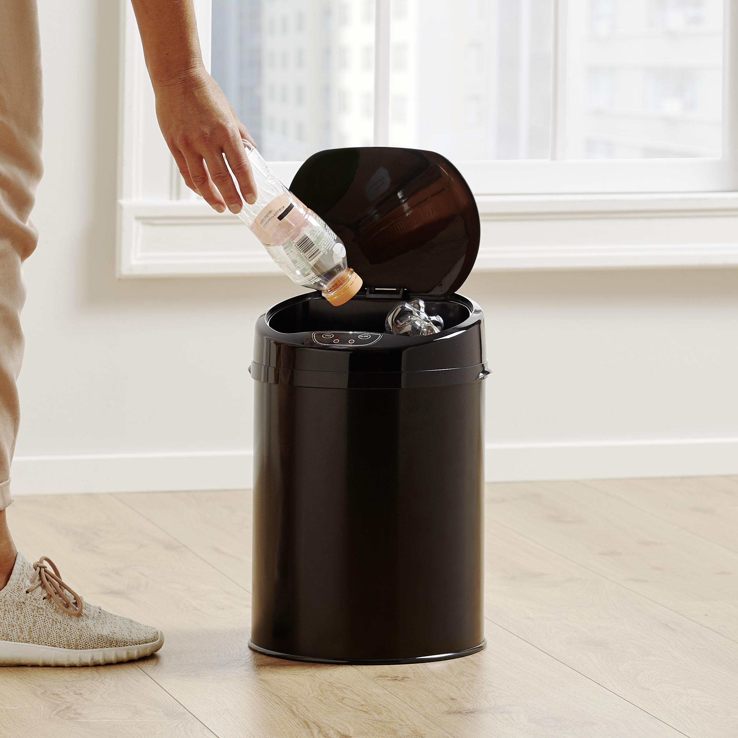 ODPADKOVÝ KOŠ 9 l - černá, Moderní, kov/plast (24,5/37,5cm) - Echtwerk