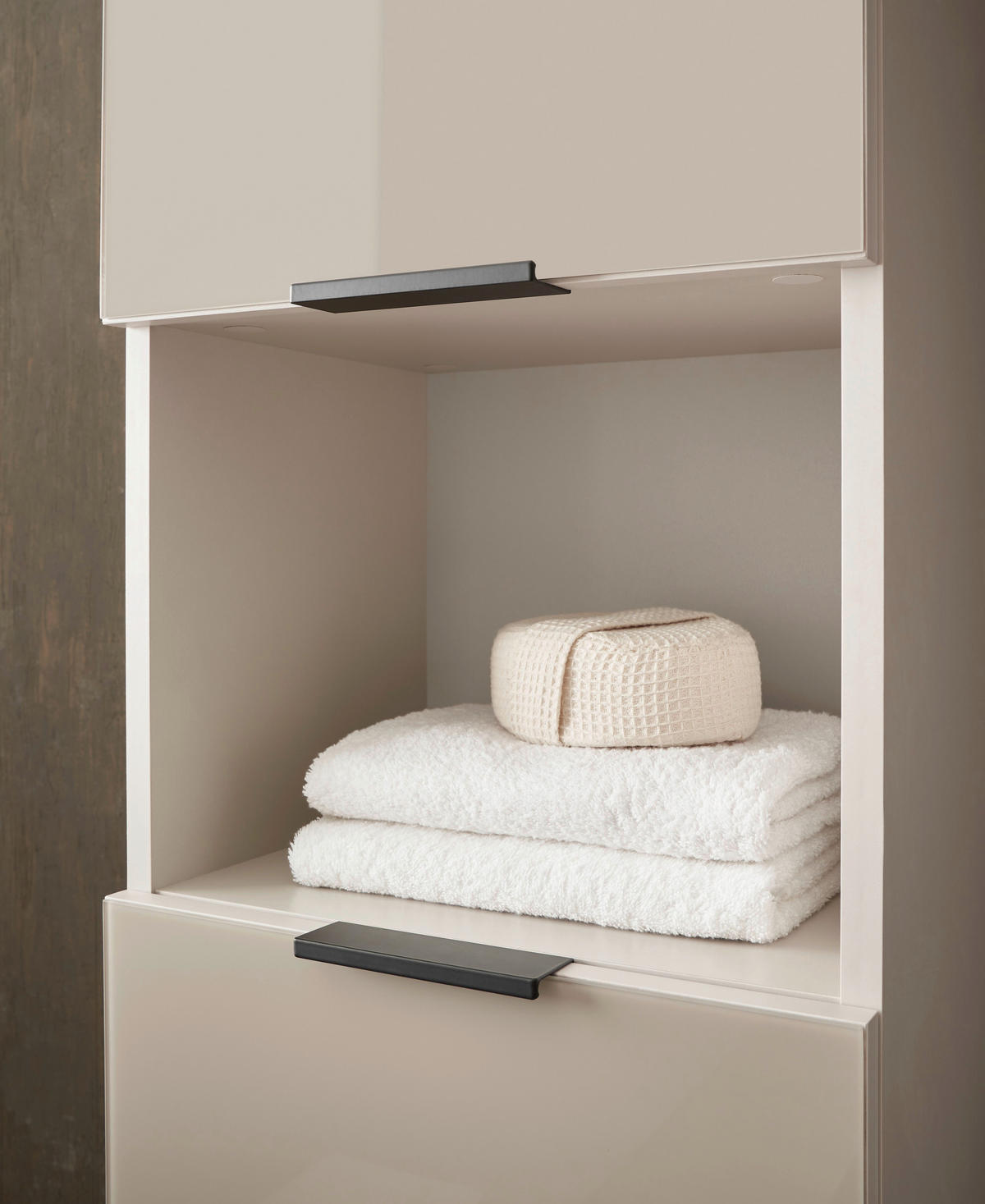 HOCHSCHRANK 38/189/28 cm  - Kaschmir/Schwarz, Lifestyle, Glas/Holzwerkstoff (38/189/28cm) - home24