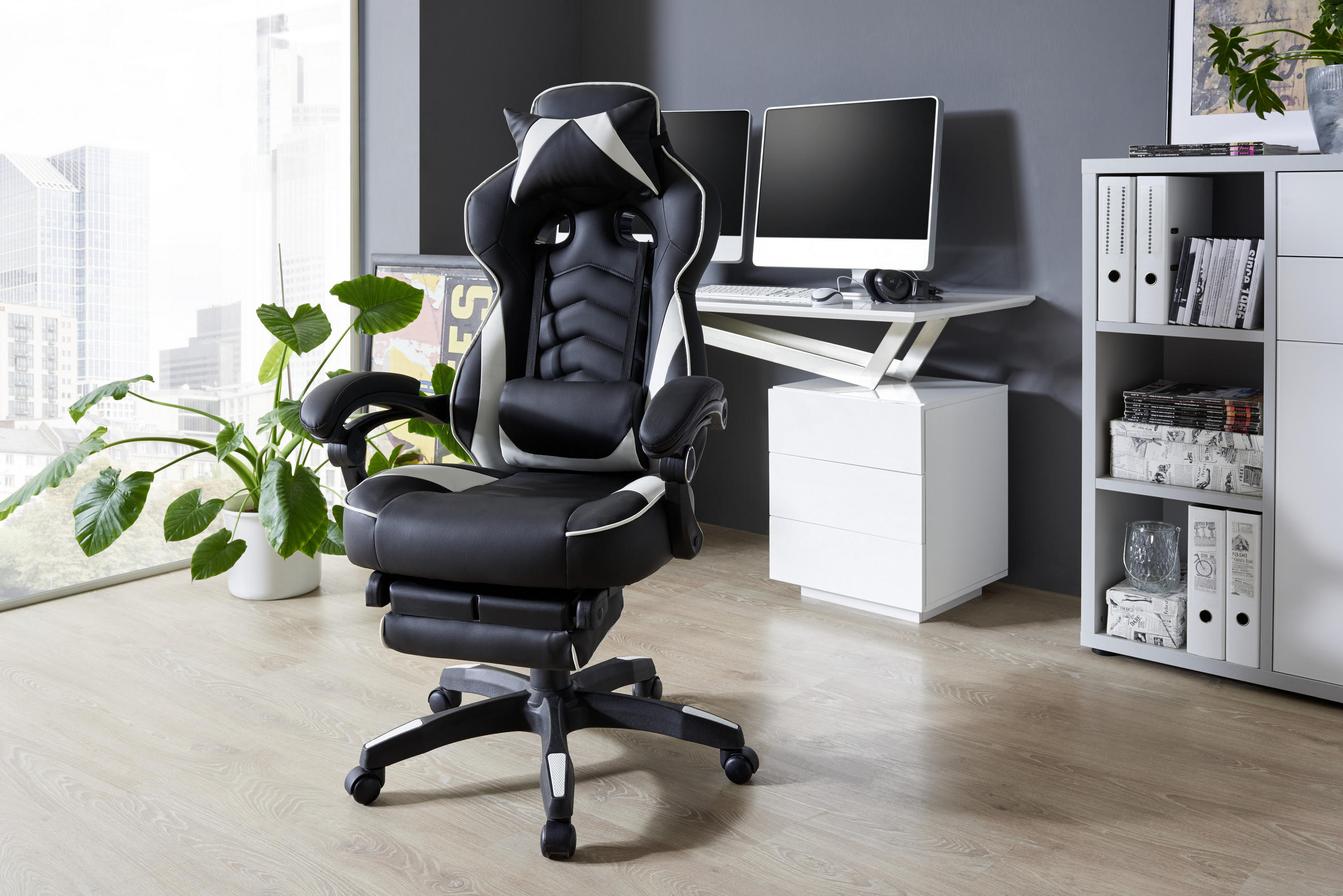 GAMINGSTUHL in Lederlook Schwarz, Weiß - Schwarz/Weiß, Design, Kunststoff/Textil (68,5/122(129,5)/60,5cm) - Livetastic
