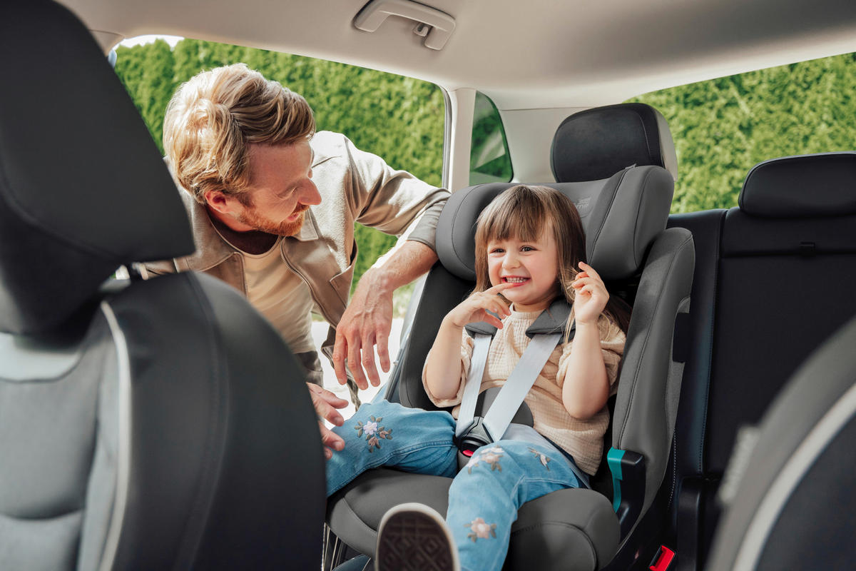 KINDERAUTOSITZ Advansafix Pro  - Dunkelgrau/Grau, Basics, Kunststoff/Textil (44/60/48cm) - Britax Römer