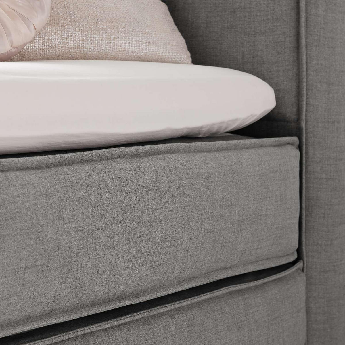 BOXSPRINGBETT 200/200 cm  in Hellgrau  - Hellgrau/Schwarz, Design, Textil (200/200cm) - home24