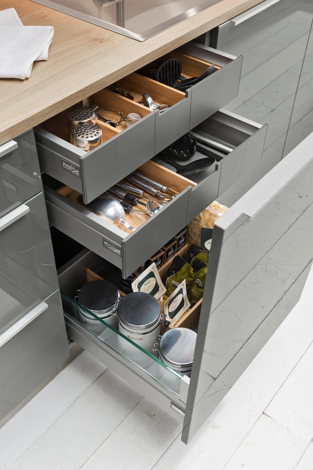 EINBAUKÜCHE LUX  - Eichefarben/Grau, Design, Holzwerkstoff - Nolte Küchen