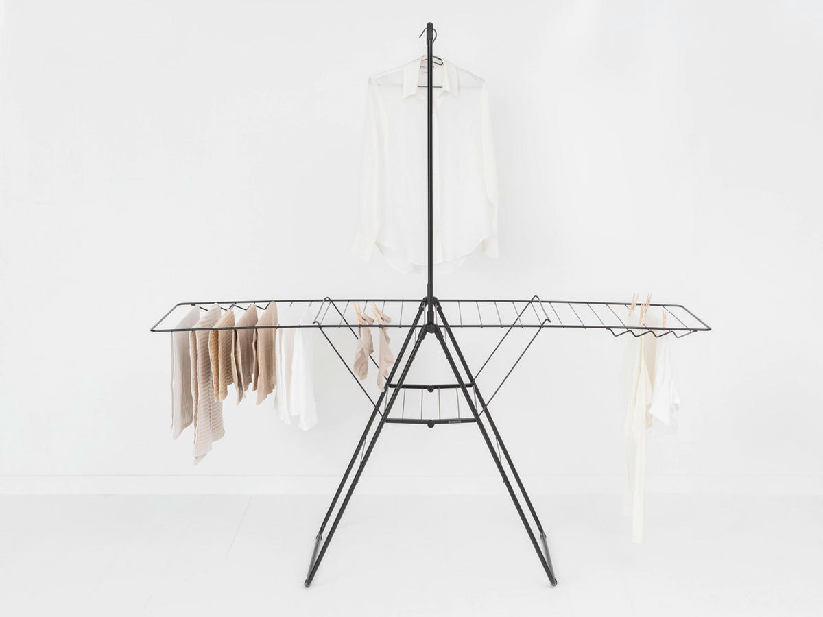 VERTIKÁLNY SUŠIAK NA BIELIZEŇ - čierna, Design, kov (66,1/98,9cm) - Brabantia