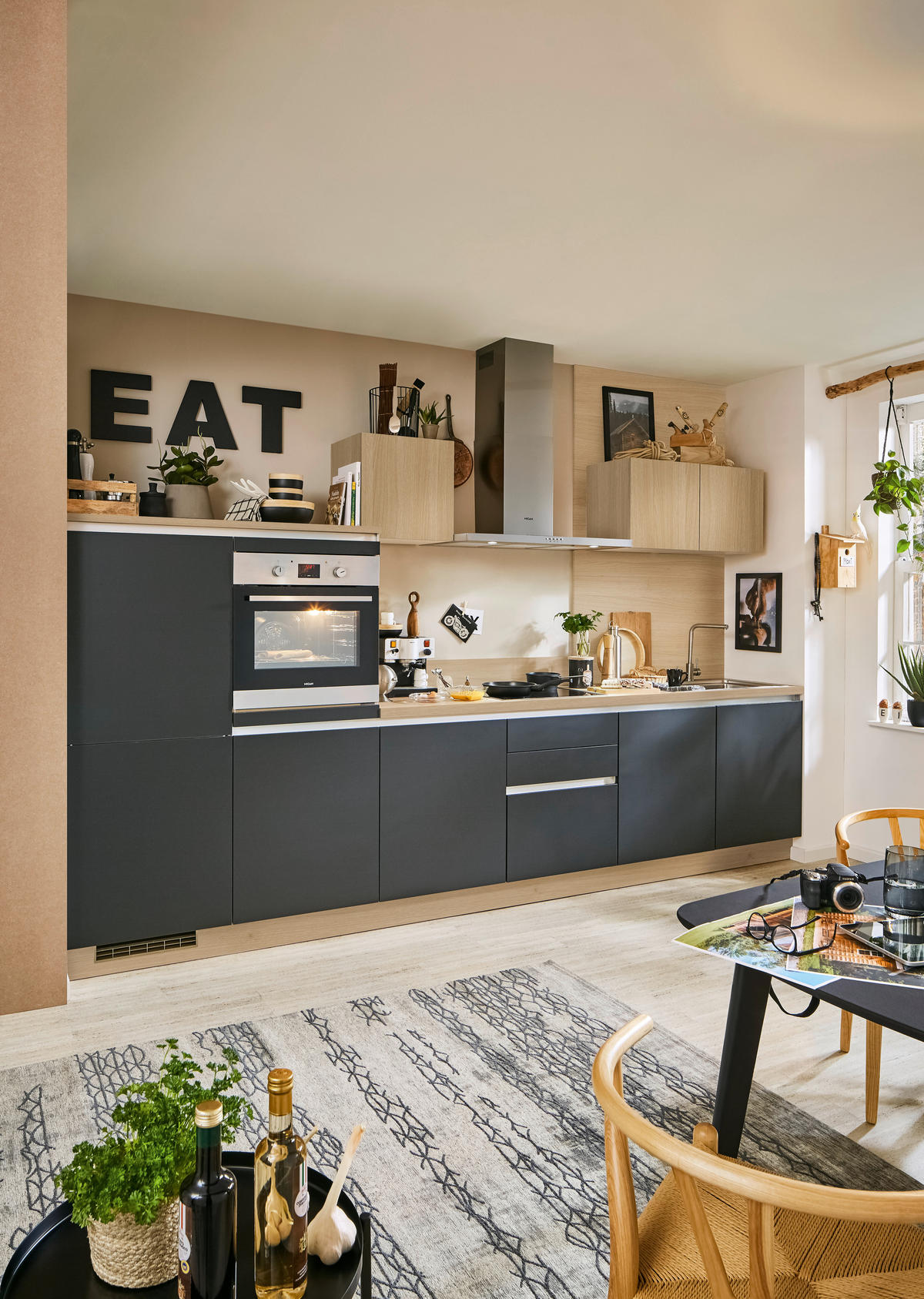 KÜCHENLEERBLOCK 360 cm   in Schwarz, Eichefarben  - Edelstahlfarben/Eichefarben, MODERN, Holzwerkstoff/Metall (360cm) - Express