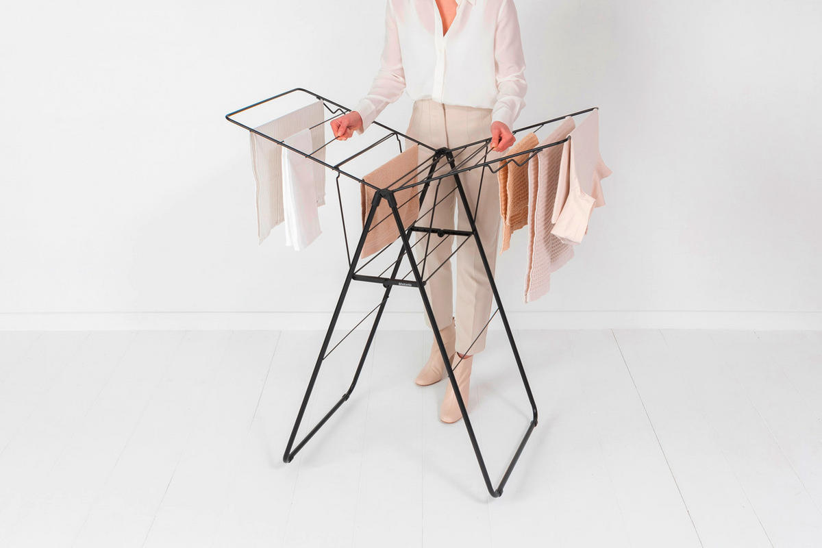 STALAK ZA SUŠENJE RUBLJA - crna, Basics, metal (59/98/5cm) - Brabantia