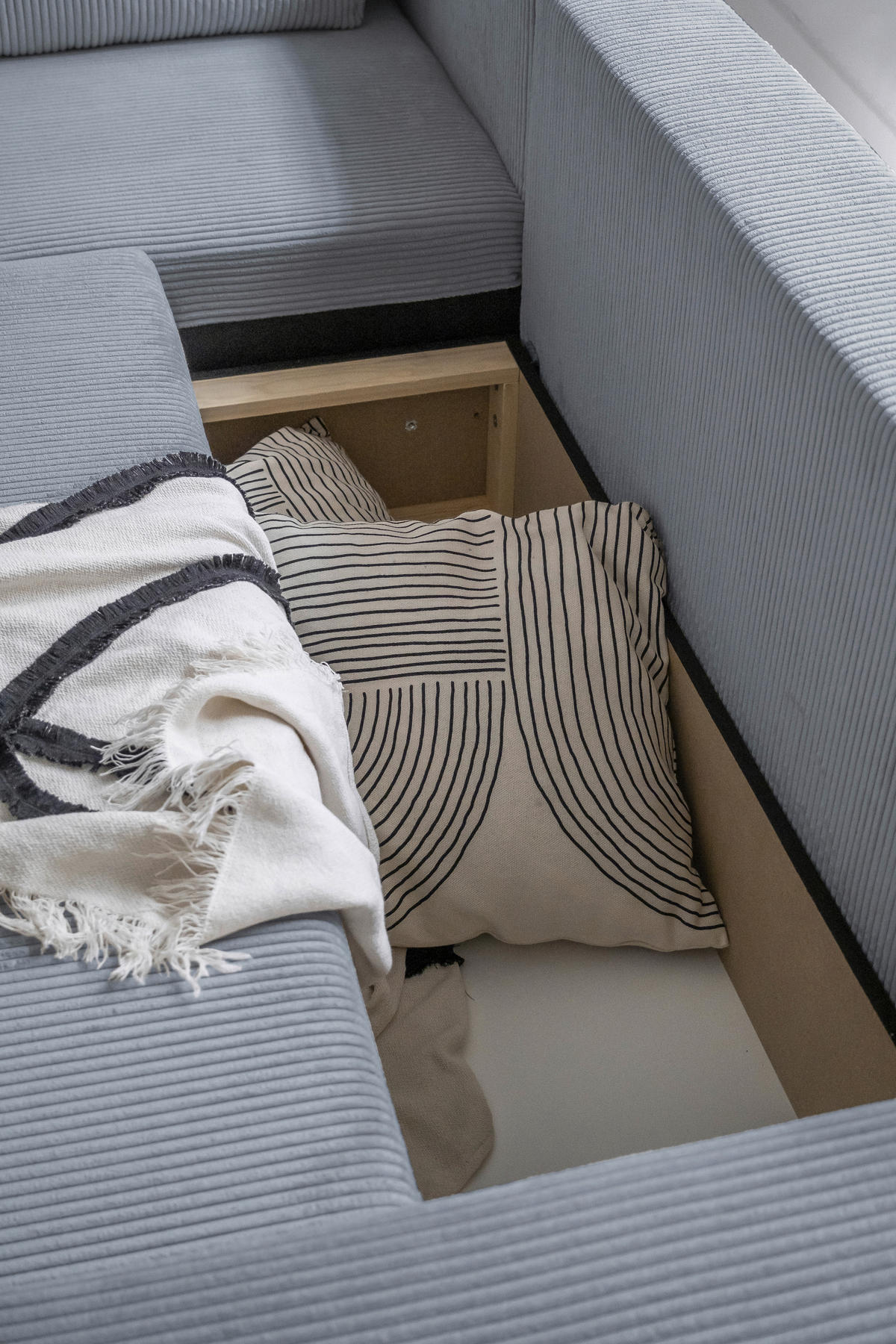 ECKSOFA in Cord Hellgrau  - Hellgrau/Schwarz, Design, Kunststoff/Textil (194/247cm) - MID.YOU
