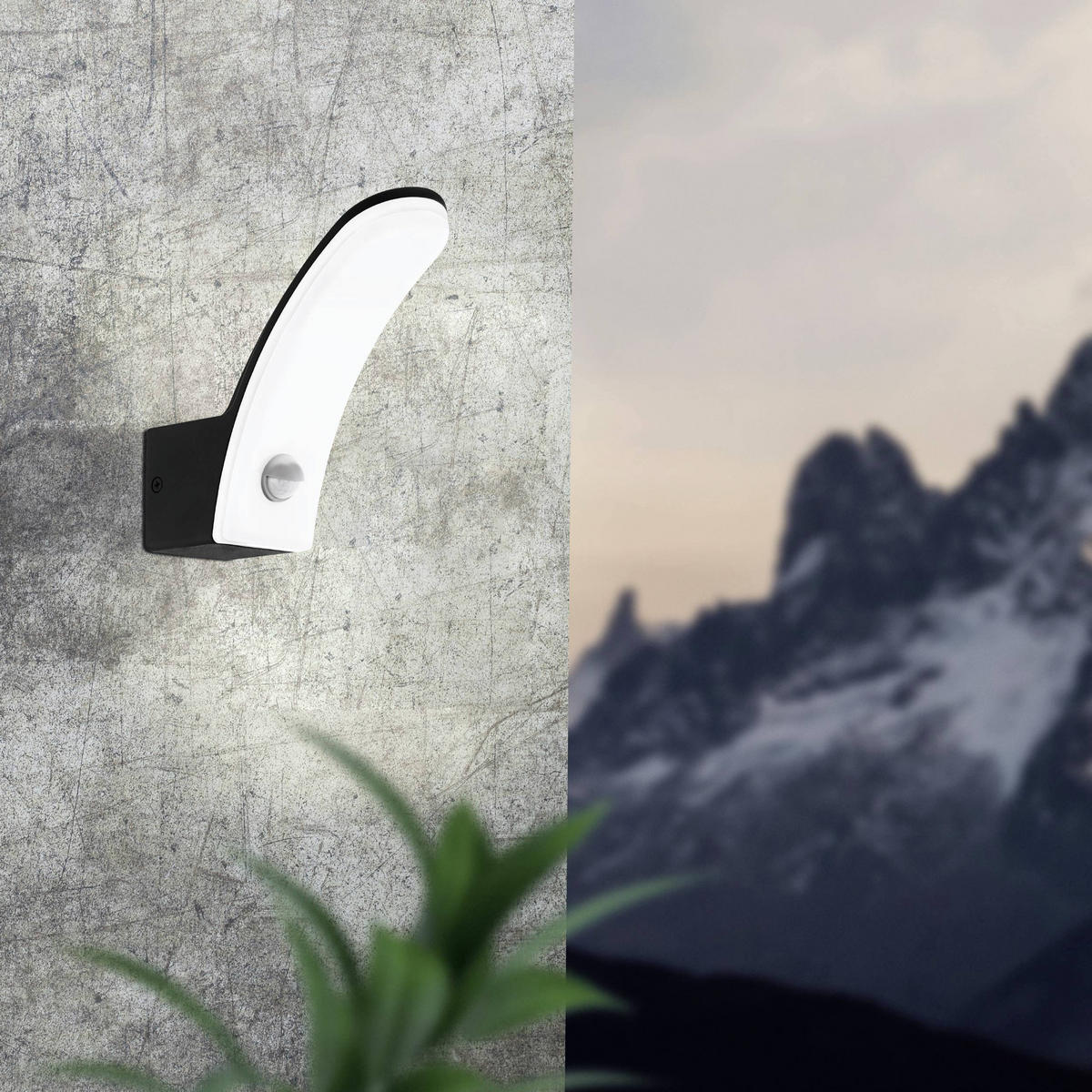 KÜLTÉRI FALILÁMPA - fekete/fehér, Basics, műanyag/fém (7/19/18cm)