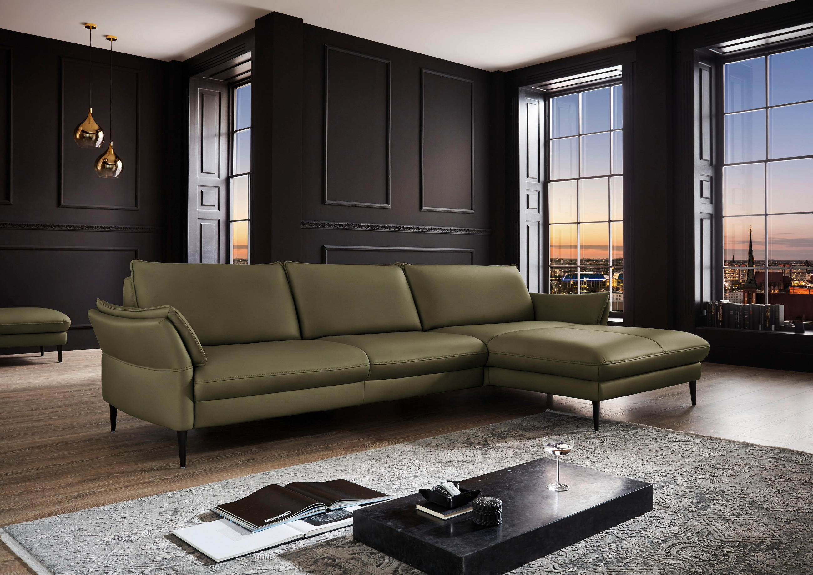 ECKSOFA in Echtleder Grün  334/172 cm  - Schwarz/Grün, Design, Leder/Metall (334/172cm) - Hukla