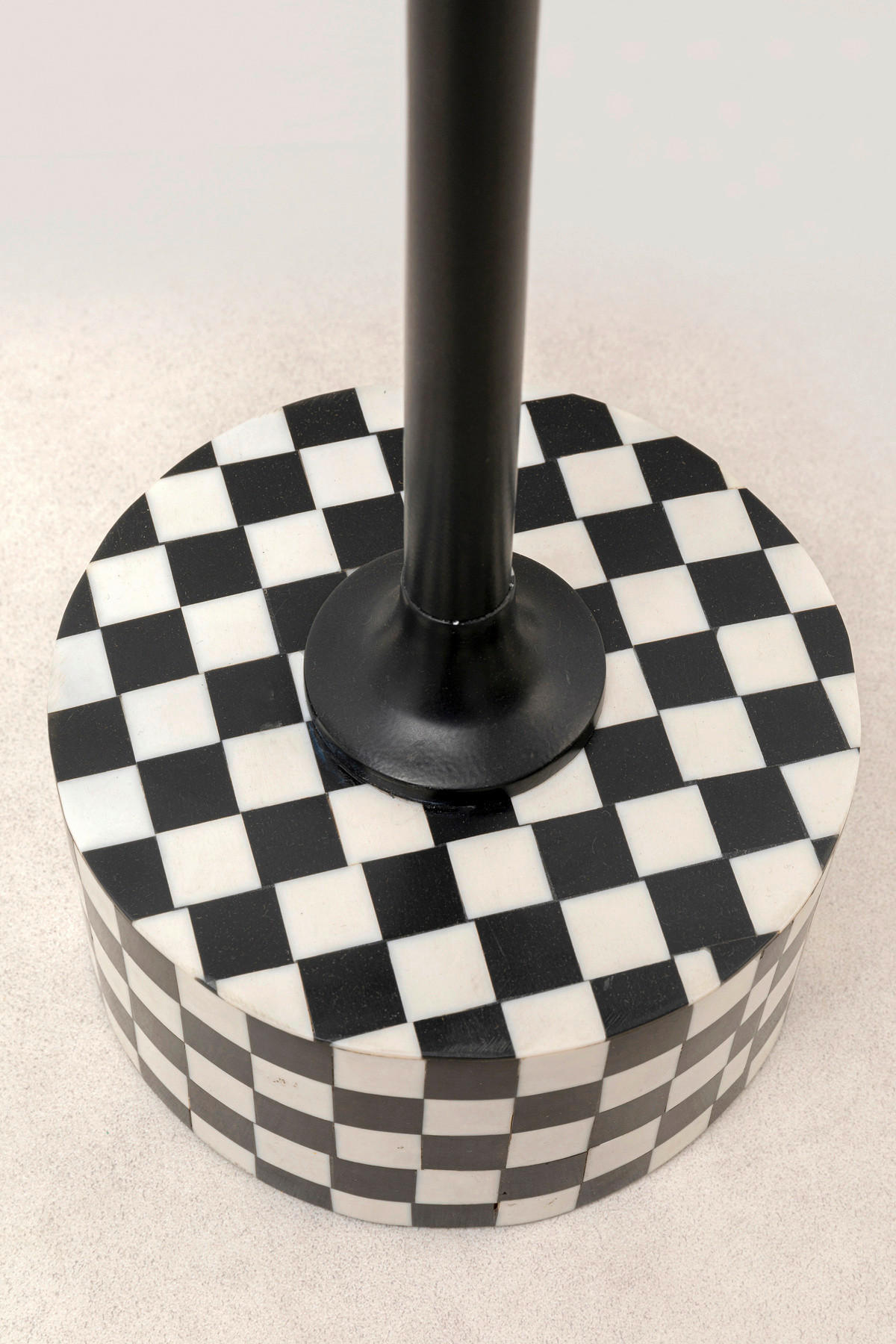 ODKLÁDACÍ STOLEK, černá, bílá - bílá/černá, Design, kov/kompozitní dřevo (25/25/50cm) - Kare-Design