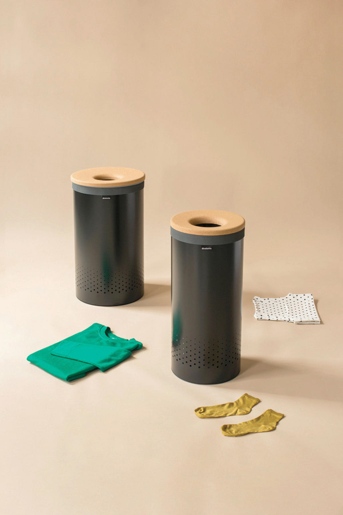 ZBIRALNIK PERILA - črna, Basics, kovina/les (38/63.5/38cm) - Brabantia