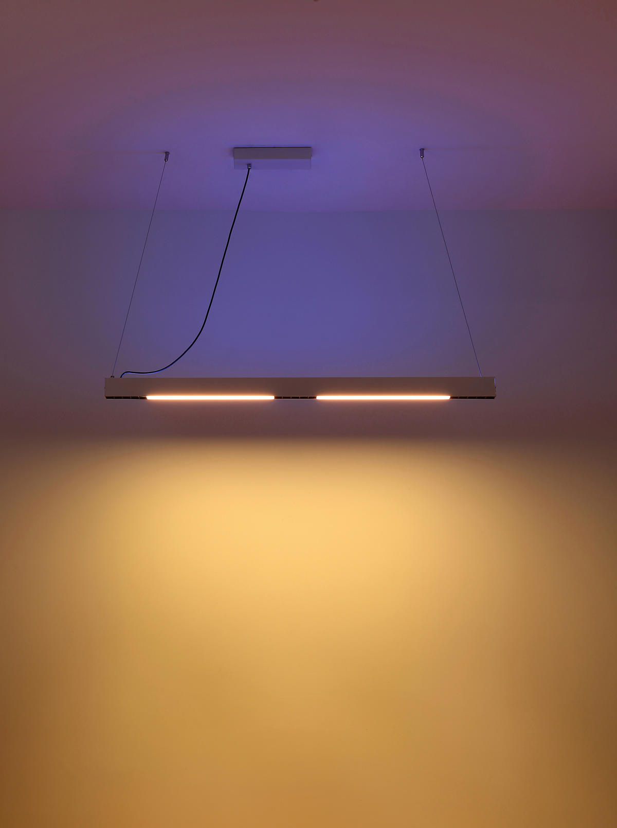 VISEČA LED-SVETILKA  Hodari //3000-6000 K// - bela, Design, kovina/umetna masa (119/7/120cm) - Globo