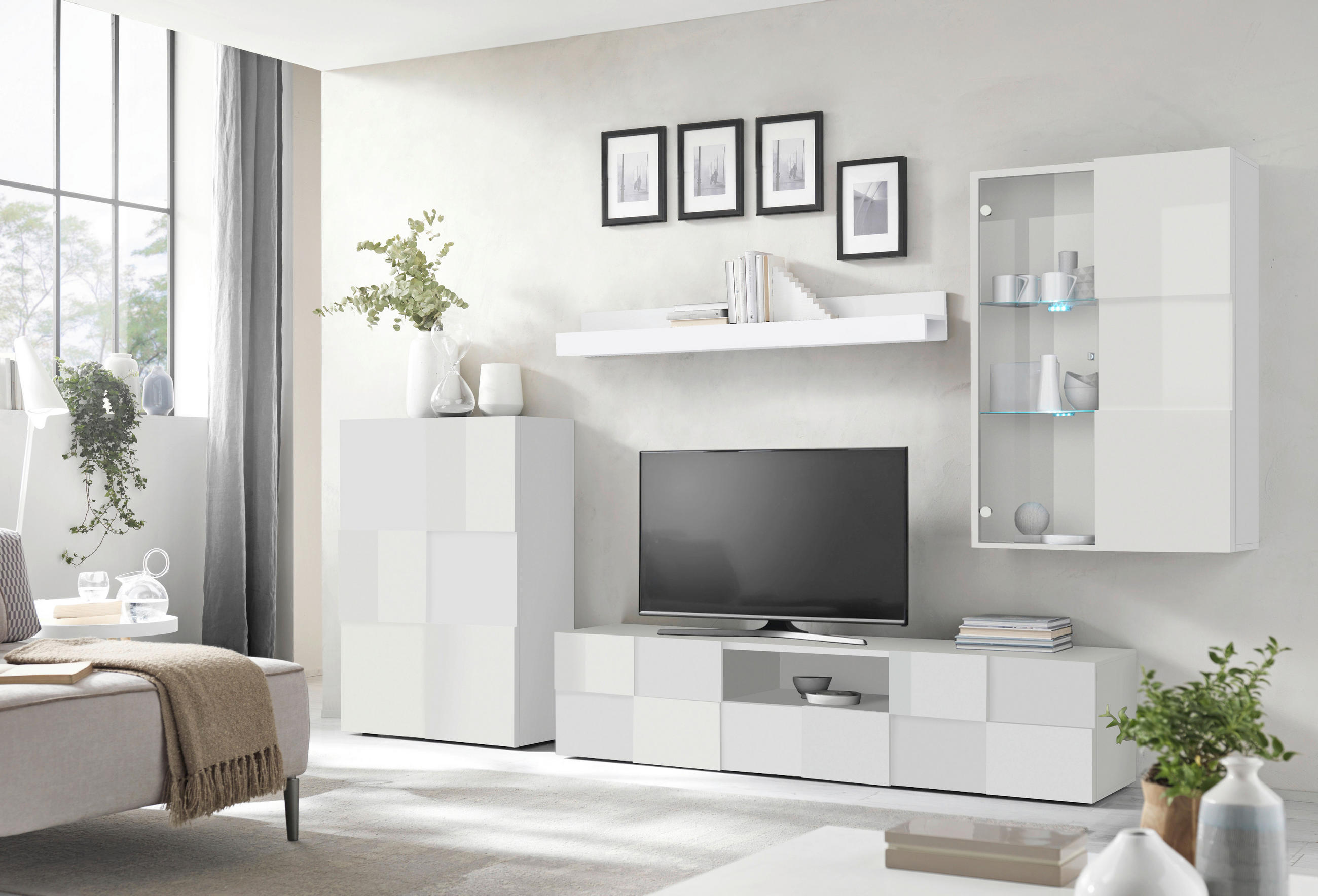 MID.YOU OBÝVACÍ STĚNA vysoce lesklá bílá