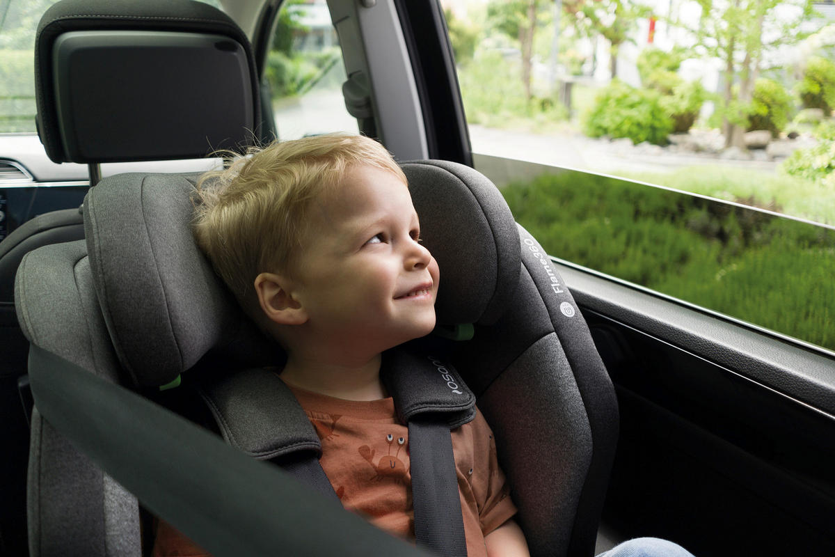 REBOARDER-KINDERSITZ FLAME360 ISOFIX  - Schwarz, Basics, Kunststoff/Textil (44/58/48cm) - Osann