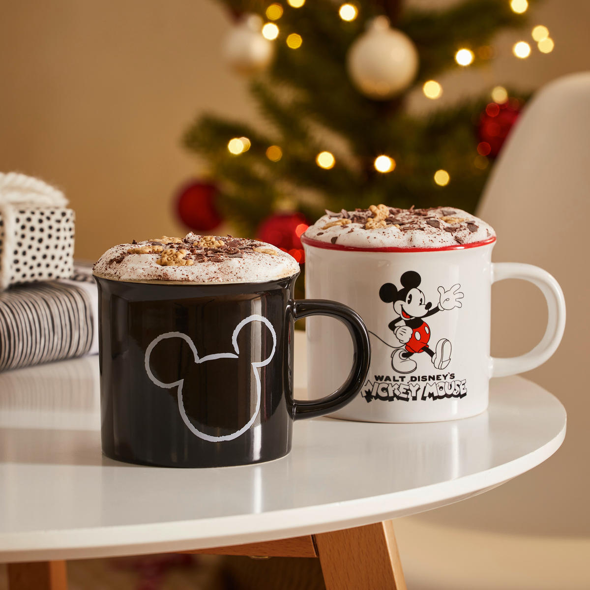 KAFFEETASSE Mickey Mouse 315 ml  - Rot/Schwarz, Basics, Keramik (8,5/8,5cm) - Disney