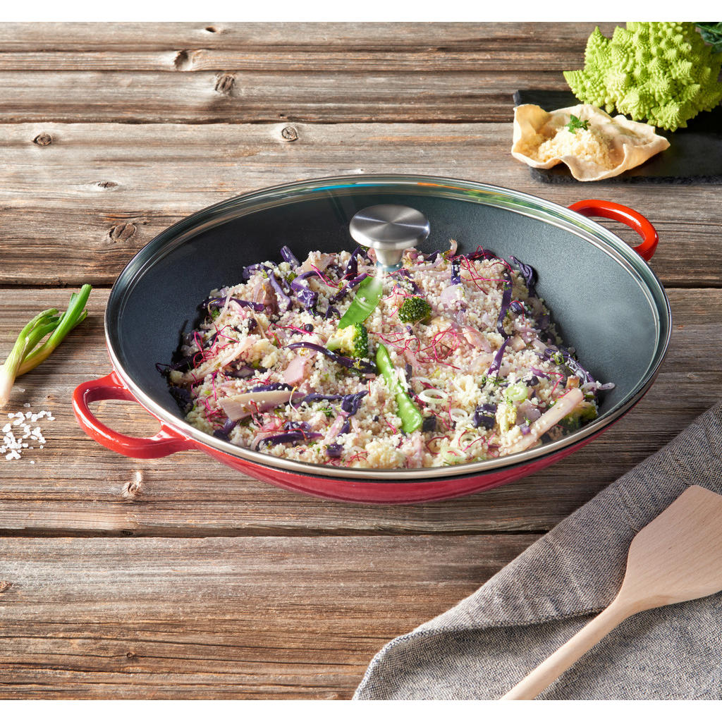 Thumbnail - Homeware Profession. WOK Beef & More, Rot, Schwarz, Metall, 5.4 L, rund, Lfgb, backofengeeignet, energiesparend, Kochen,...