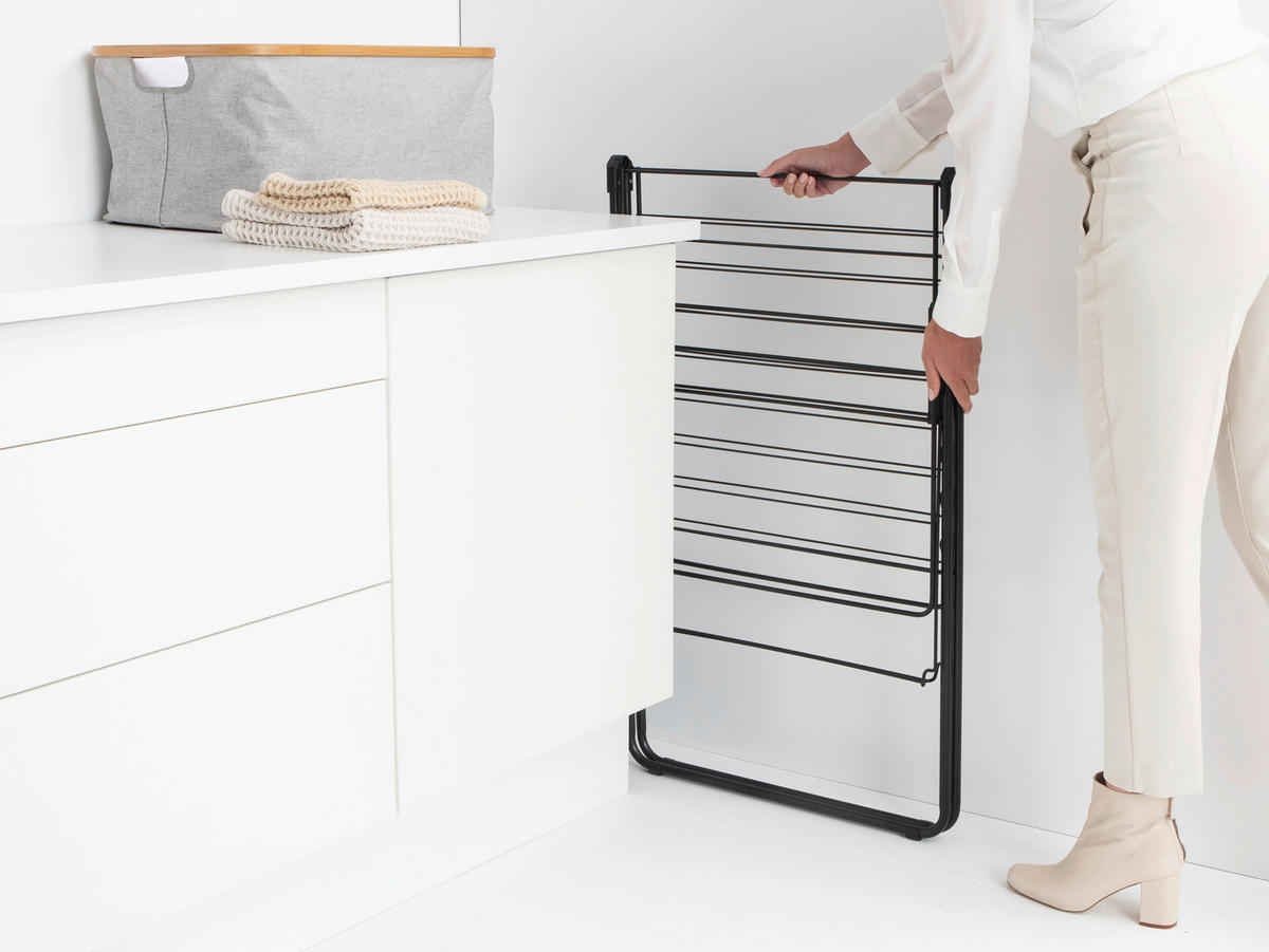RUHASZÁRÍTÓ ÁLLVÁNY - fekete, Basics, fém (4.7kg) - Brabantia