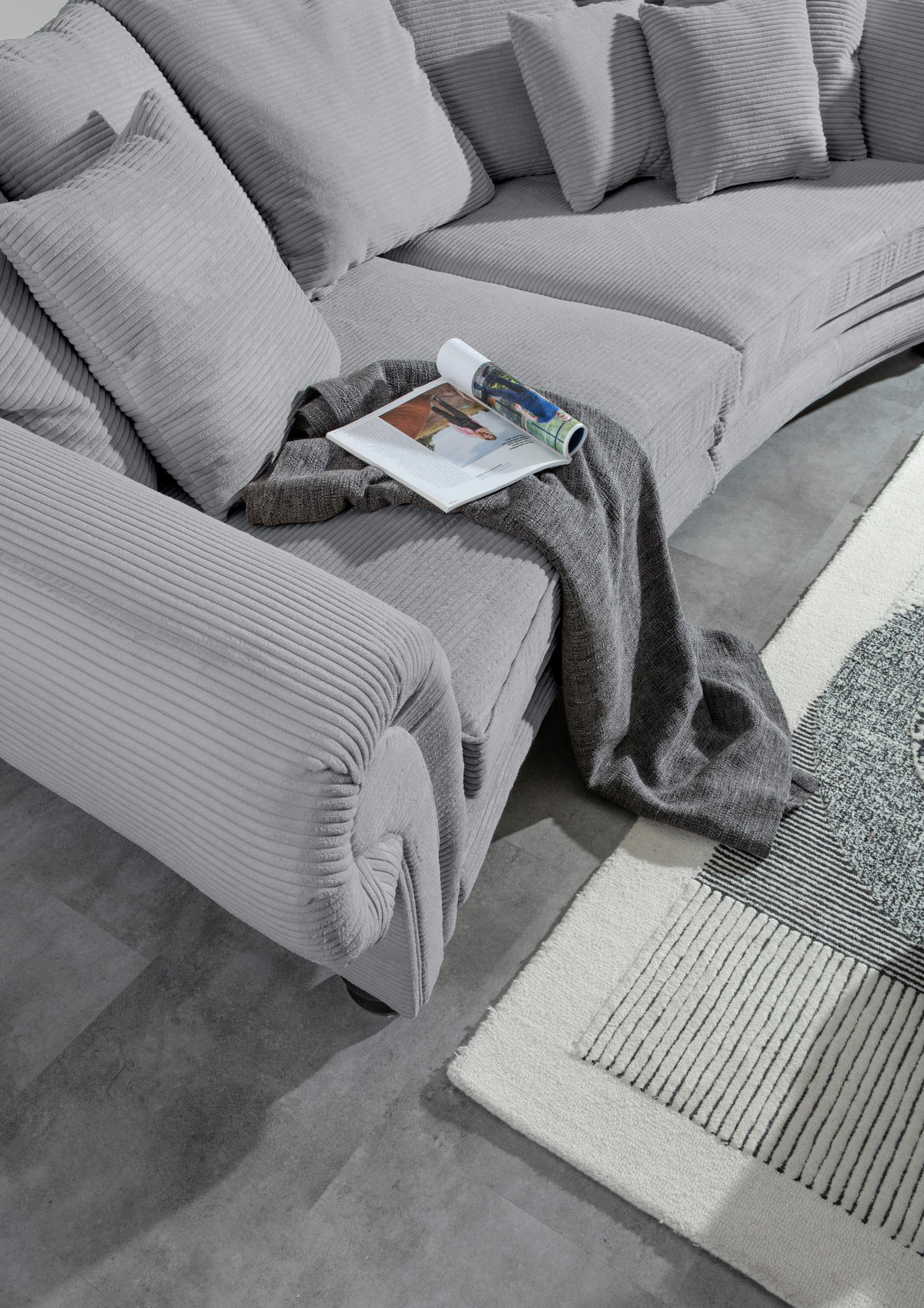 MEGASOFA Cord Hellgrau  - Hellgrau/Schwarz, ROMANTIK / LANDHAUS, Holz/Textil (276/81/140cm) - Landscape