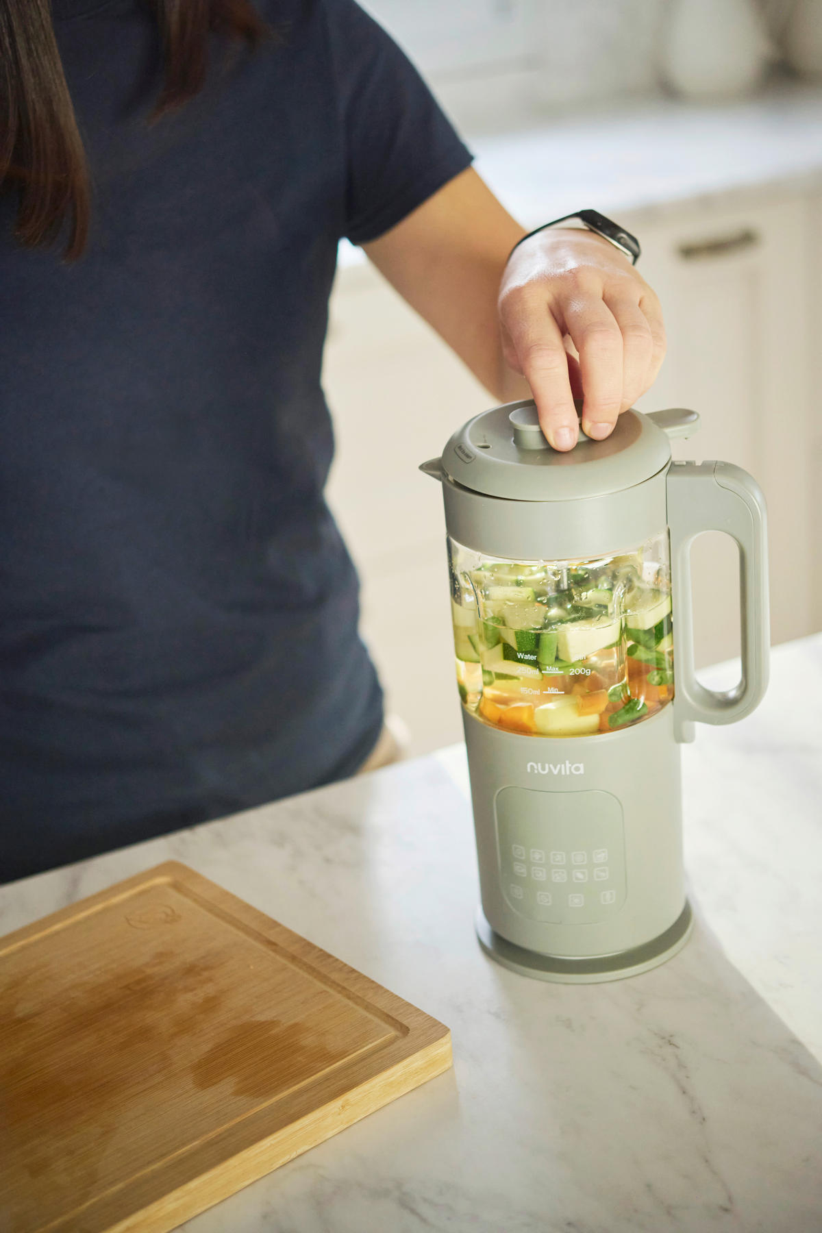 BABYNAHRUNGSZUBEREITER  - Salbeigrün, Basics, Glas/Kunststoff (19/31/19cm) - Nuvita