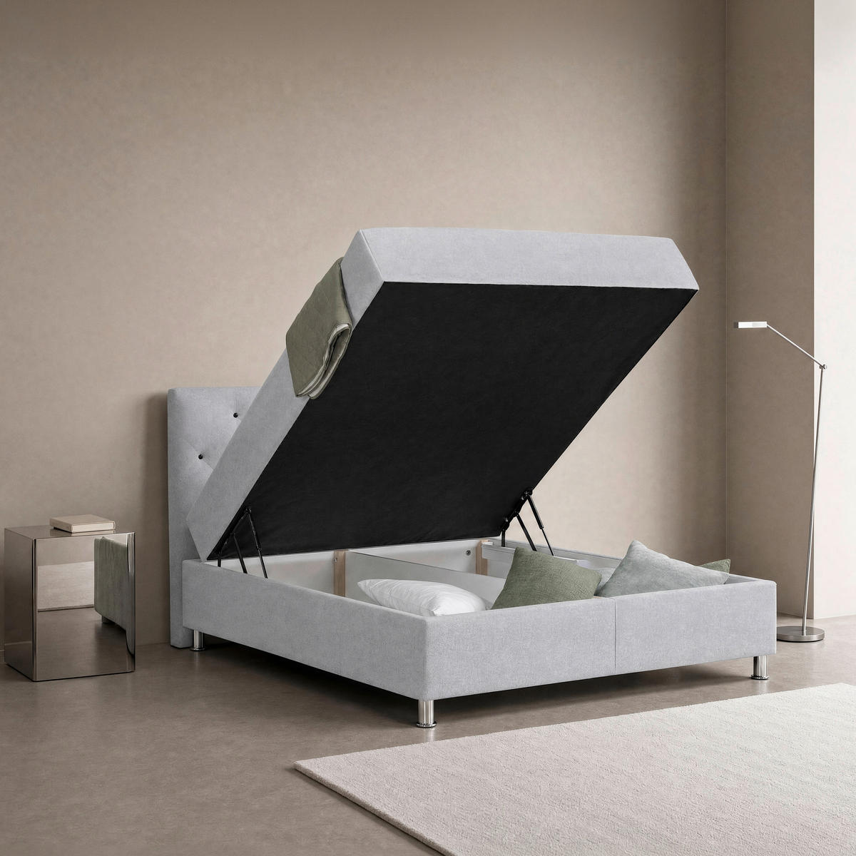BOXBETT 160/200 cm,  in Hellgrau, Matratze, gepolstertes Kopfteil, Bettkasten, H3 = fest  - Chromfarben/Hellgrau, Design, Kunststoff/Textil (160/200cm) - Boxxx