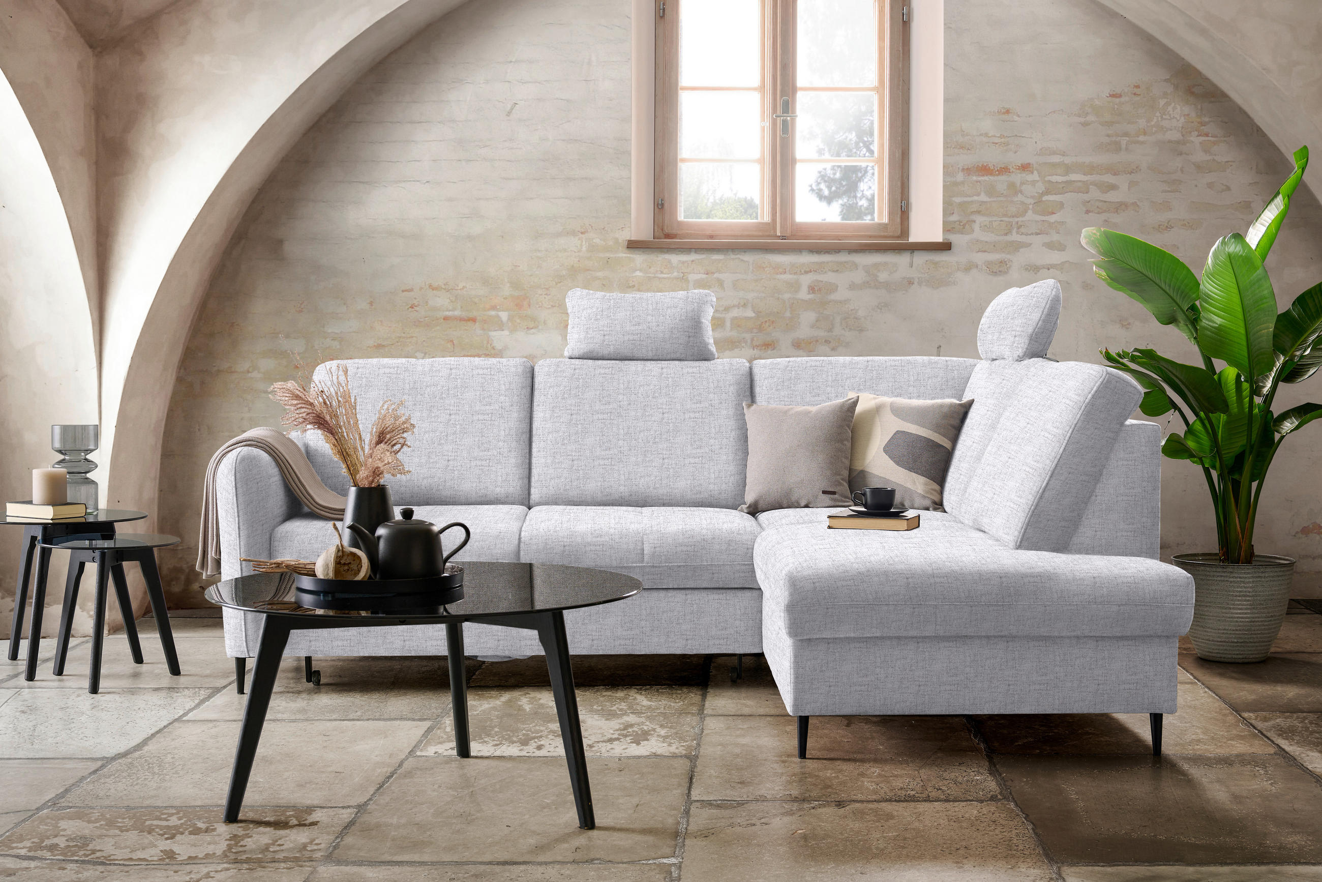 Thumbnail - Carryhome Ecksofa, Hellgrau, Textil, Buche, massiv, 3-Sitzer, Ottomane rechts, L-Form, 241x184 cm, Stoffauswahl, seitenv...