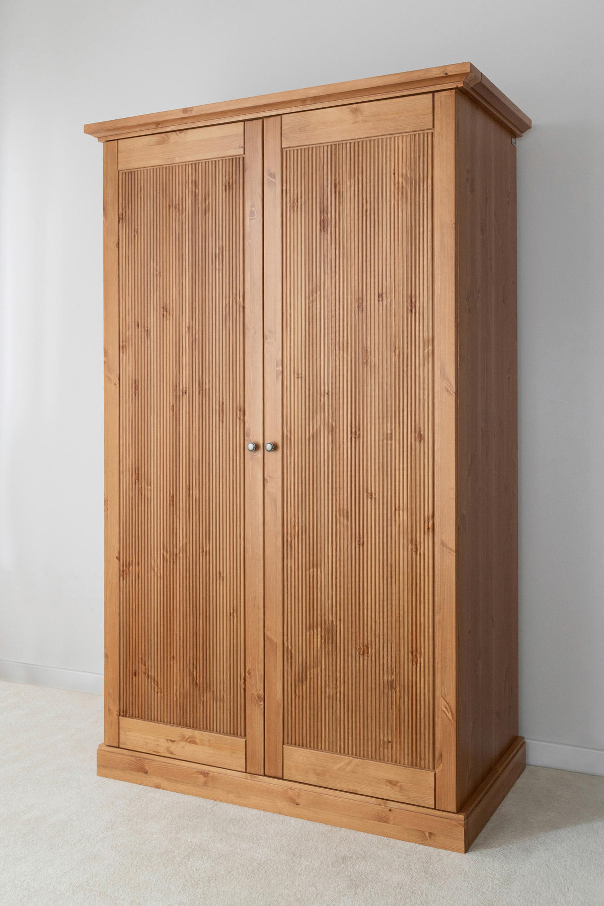 KLEIDERSCHRANK 129/213/63 cm,  in Eichefarben, 2 Tür(en)-türig  - Eichefarben/Silberfarben, KONVENTIONELL, Holz/Metall (129/213/63cm) - Linea Natura