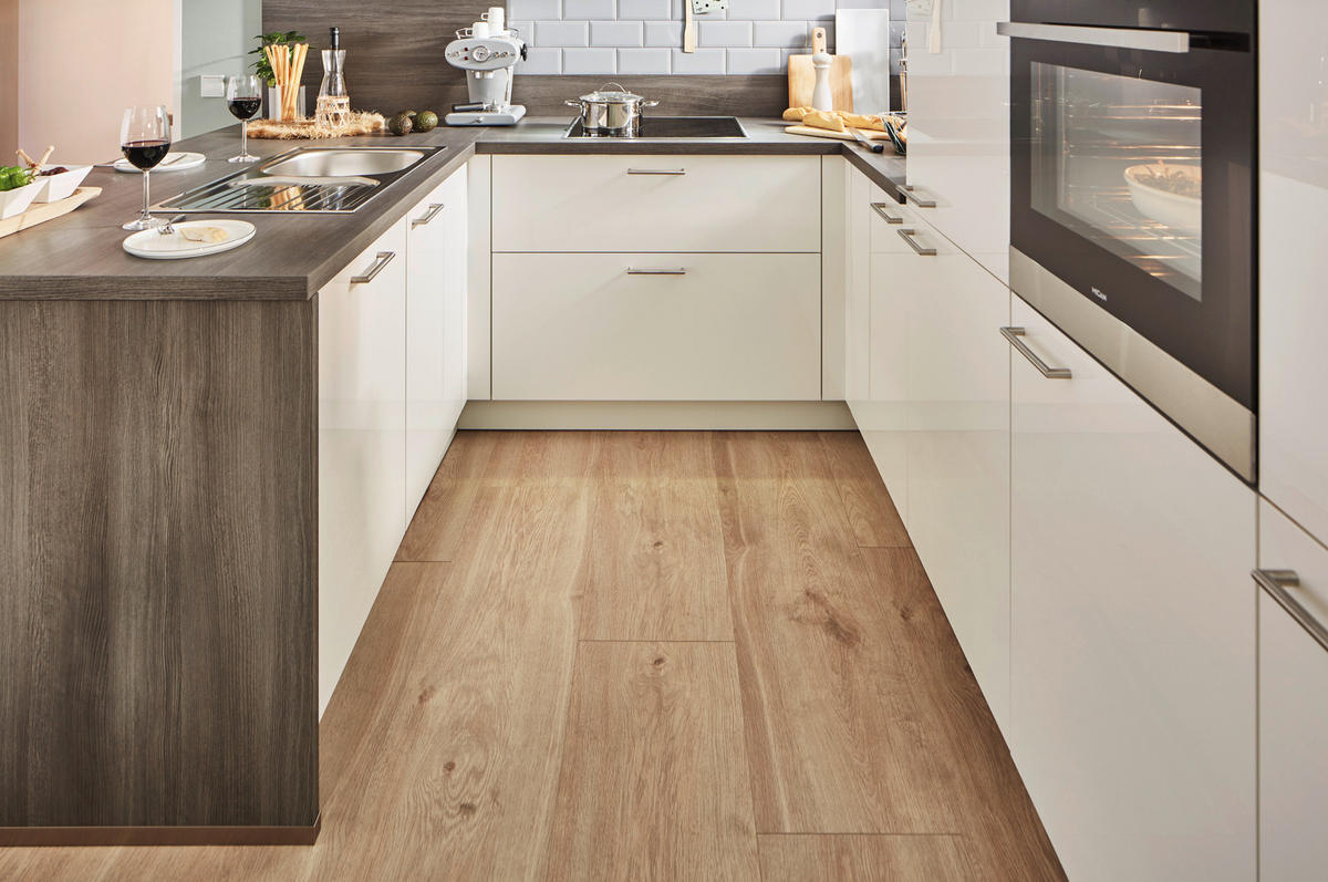 KÜCHENLEERBLOCK   in Eichefarben, Weiß Hochglanz  - Edelstahlfarben/Eichefarben, MODERN, Holzwerkstoff/Metall (305/255/185cm) - Welnova