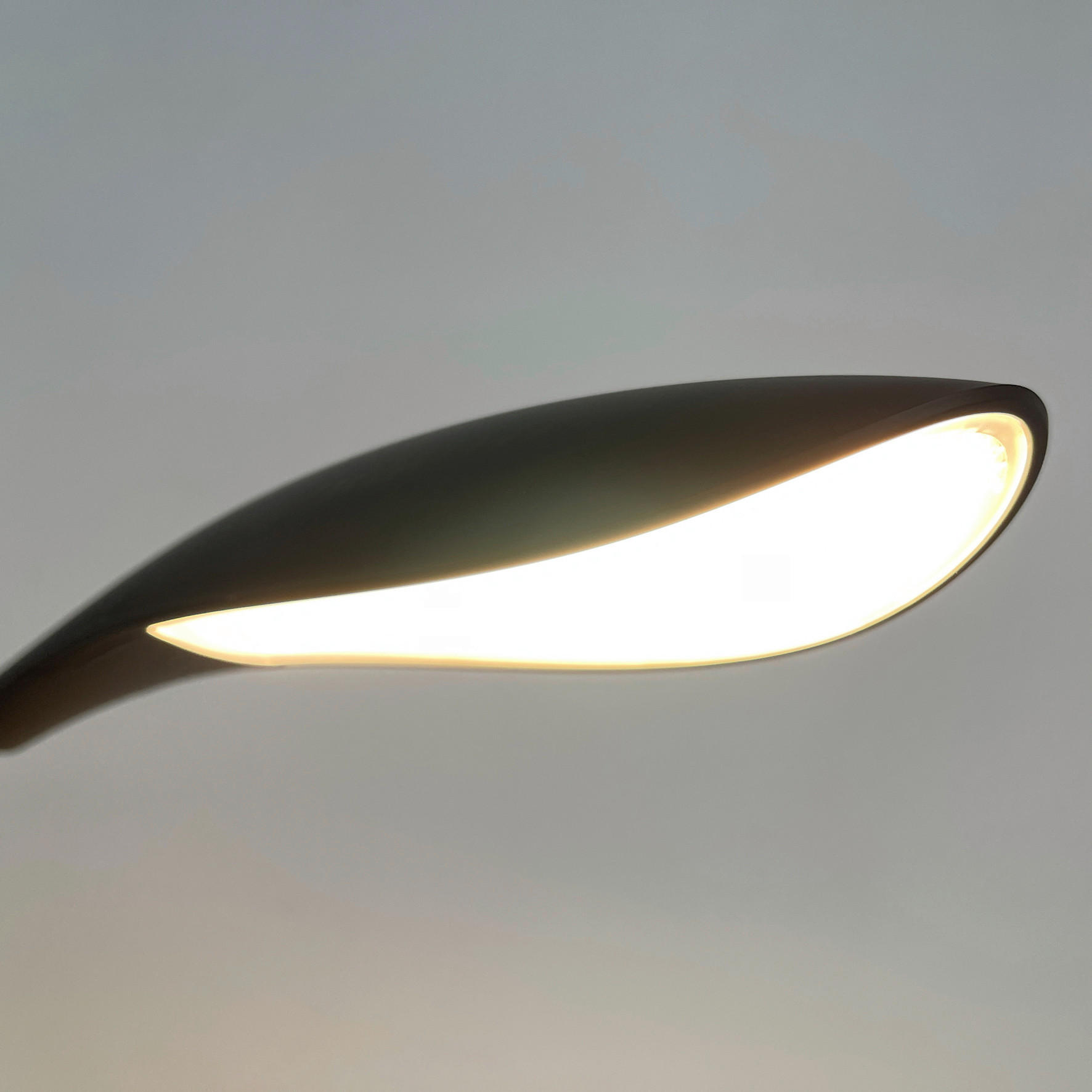 LED-SCHREIBTISCHLEUCHTE Nil   - Schwarz, Design, Kunststoff (37,5/17/40cm) - Fischer & Honsel