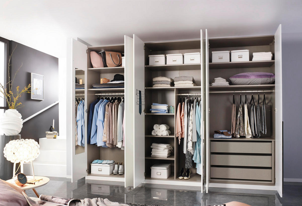 DREHTÜRENSCHRANK 301/223/60 cm,  in Weiß, 6-türig  - Chromfarben/Weiß, Design, Holzwerkstoff/Metall (301/223/60cm) - home24