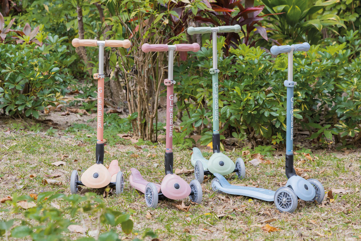 KINDERSCOOTER PRIMO FOLDABLE LIGHTS ECO  - Pastellgrün, LIFESTYLE, Kunststoff/Metall (57,5/28/77,5cm) - GLOBBER