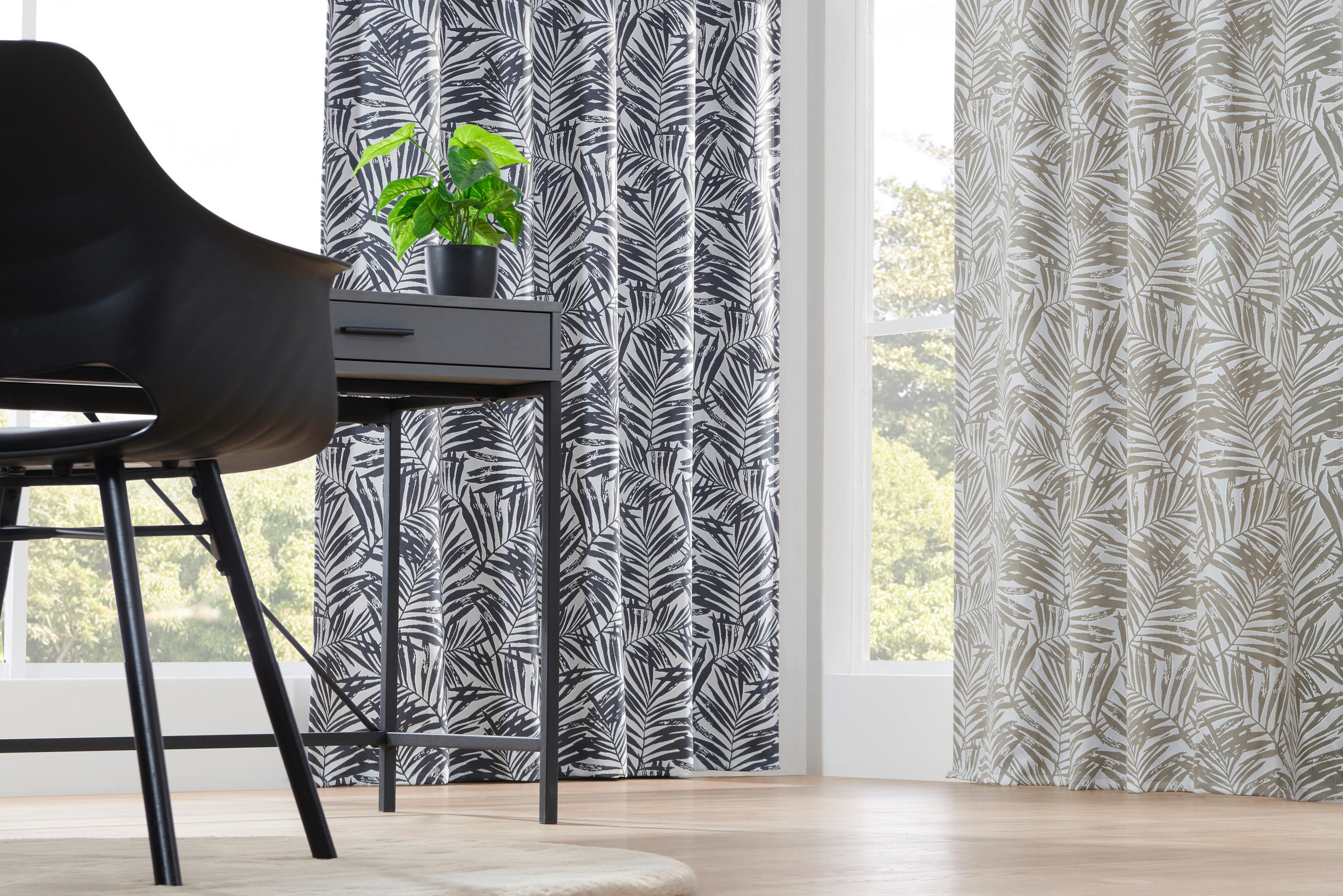 FERTIGVORHANG black-out (lichtundurchlässig)  - Schwarz, Design, Textil (140/245cm) - Esposa