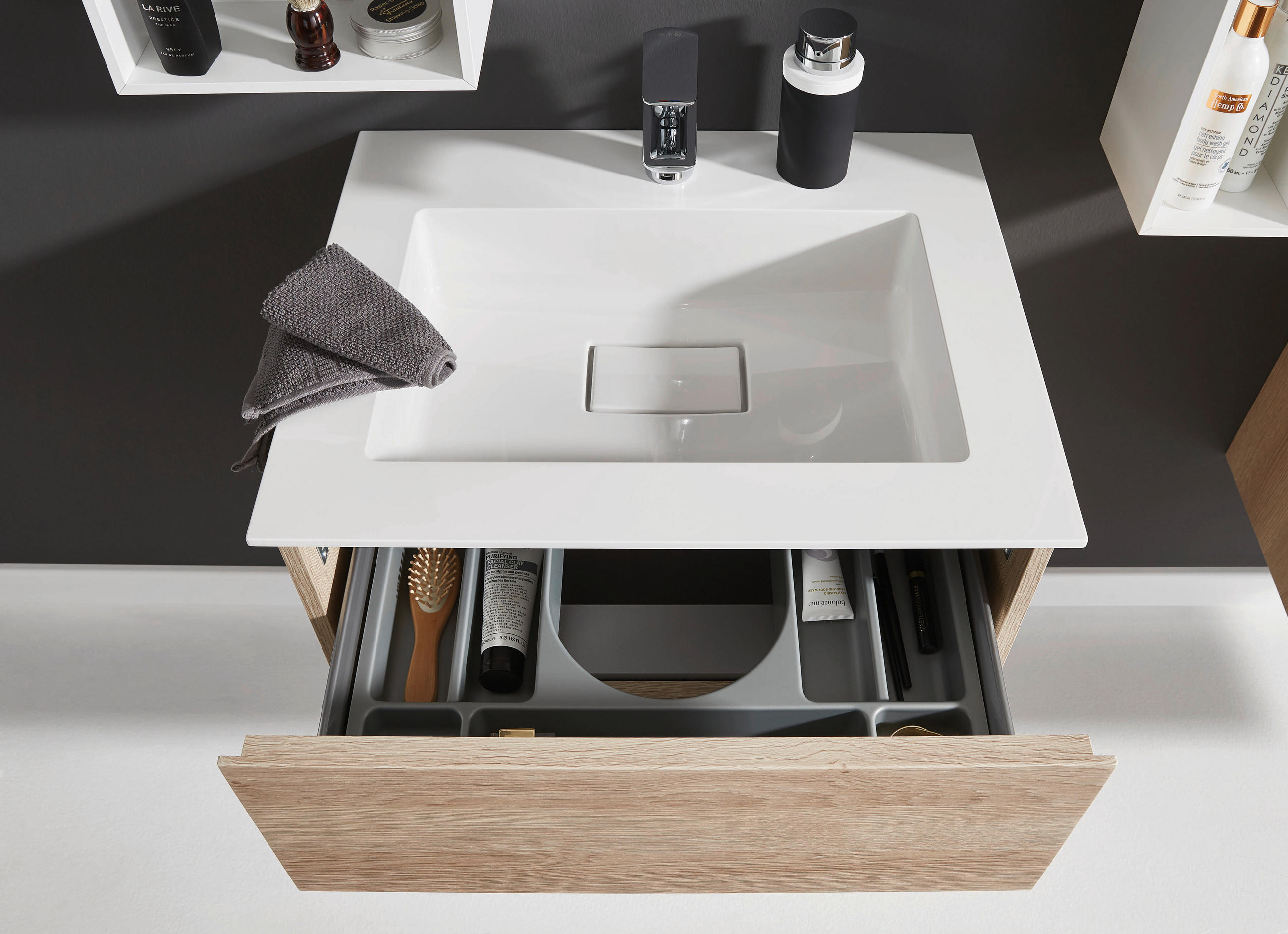 BADEZIMMER  in 61,2 cm  - Eiche Bianco/Weiß, Design, Holzwerkstoff/Stein (61,2cm) - Dieter Knoll
