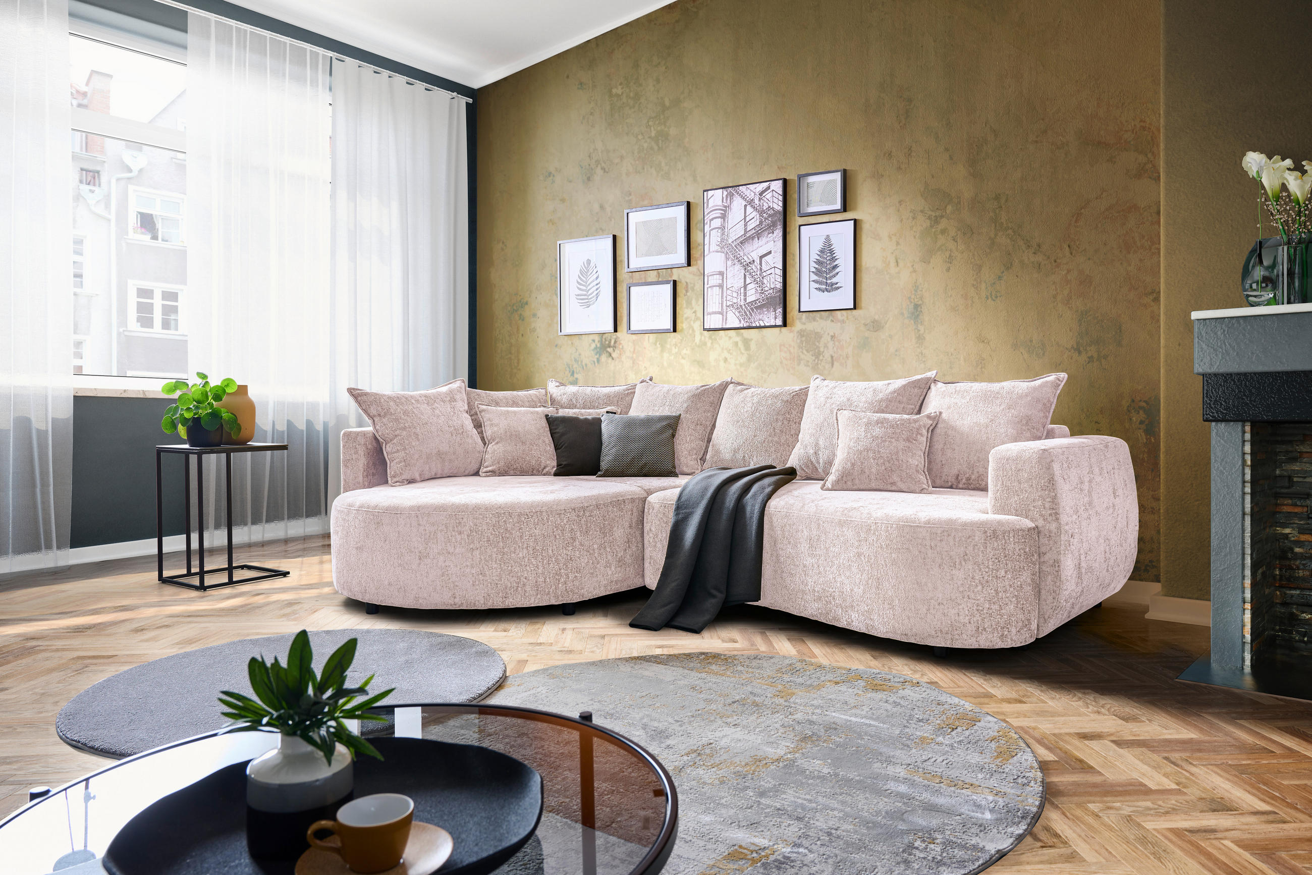 ECKSOFA Beige Chenille  - Beige/Schwarz, Design, Kunststoff/Textil (194/307cm) - Carryhome
