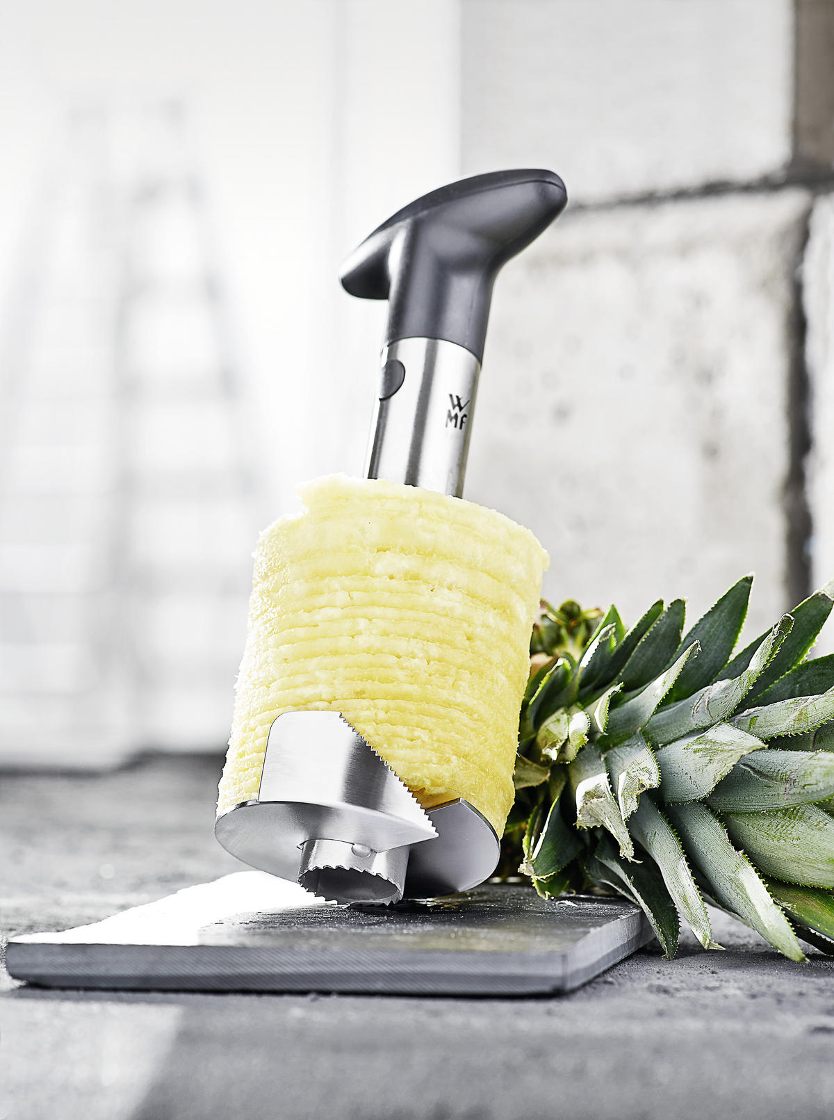 SECKO ZA ANANAS - boja nerđajućeg čelika, Konvencionalno, metal/plastika (19cm) - WMF