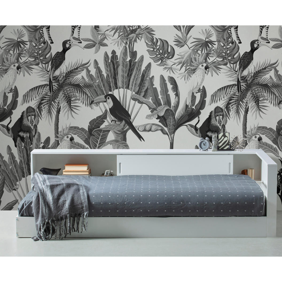 BETT 90/200 cm  in Weiß  - Weiß, Design, Holz (90/200cm) - Livetastic