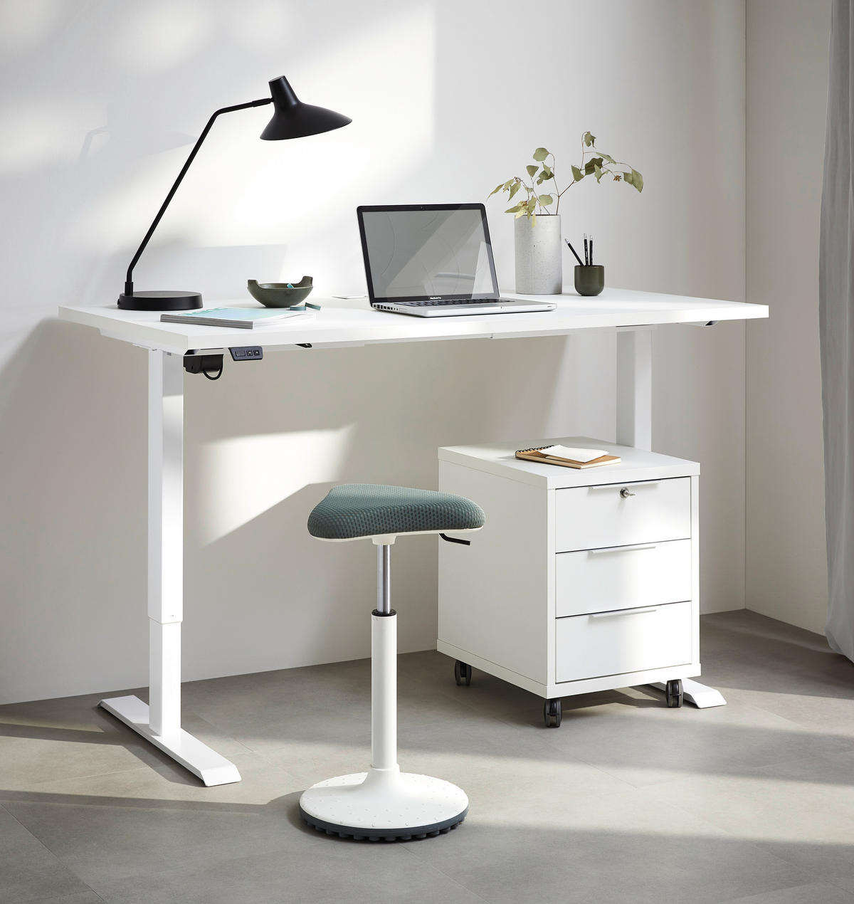 Schreibtisch in Weiß online shoppen