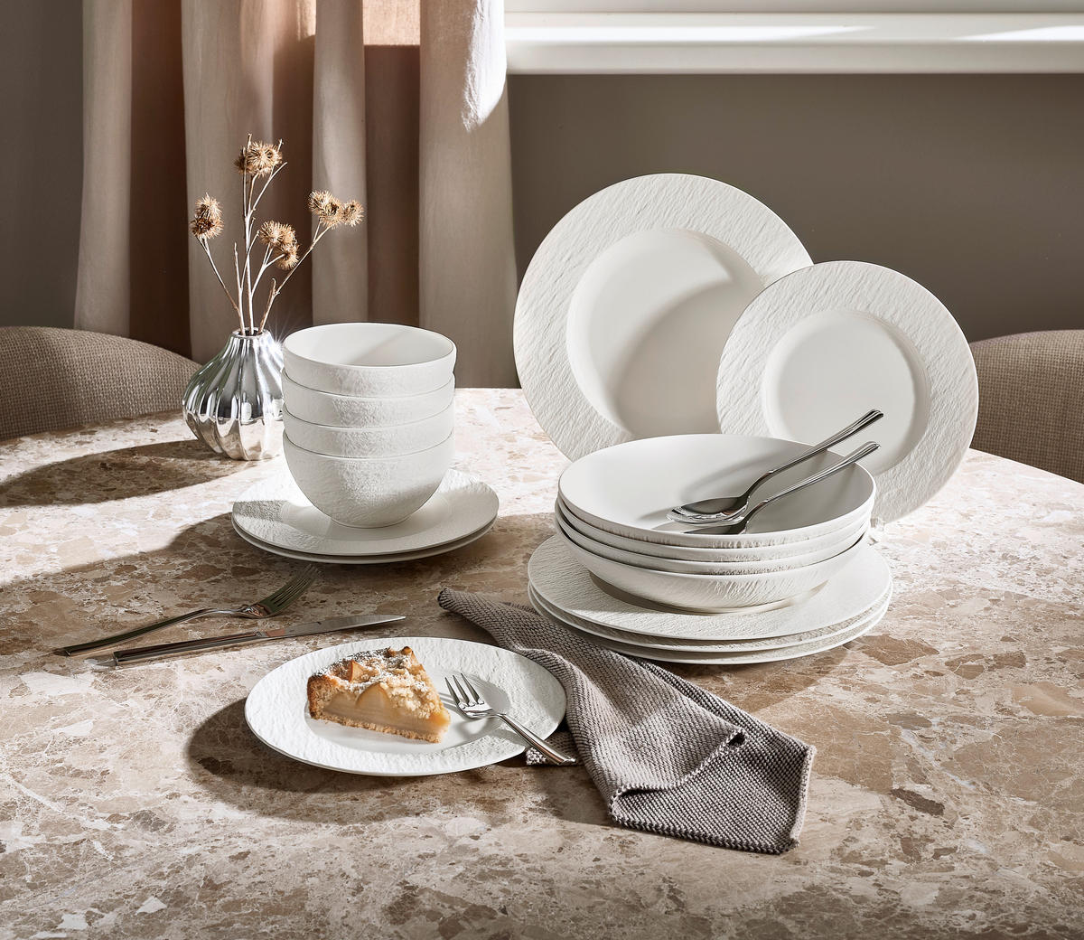 KOMBINIRANI SERVIS  Manufacture Rock blanc   16-delni     - bela, Konvencionalno, keramika - Villeroy & Boch