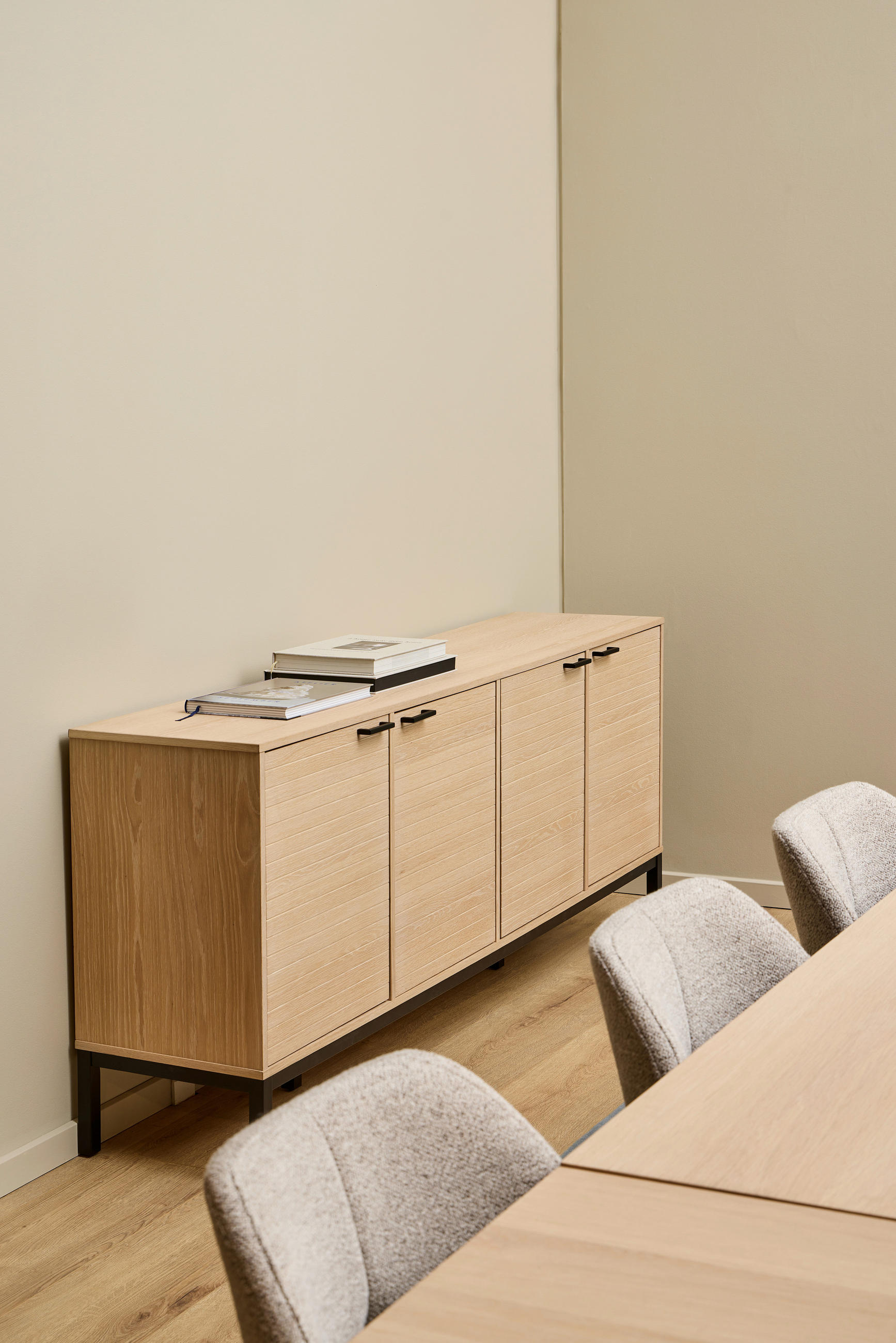 SIDEBOARD Kensington  in 180/80/40 cm  - Eichefarben/Schwarz, Trend, Holz/Holzwerkstoff (180/80/40cm)