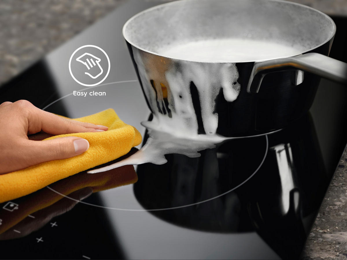 GLASKERAMIKKOCHFELD LHR3233CK  - Schwarz, Basics, Glas (29,0/3,8/52,0cm) - Electrolux