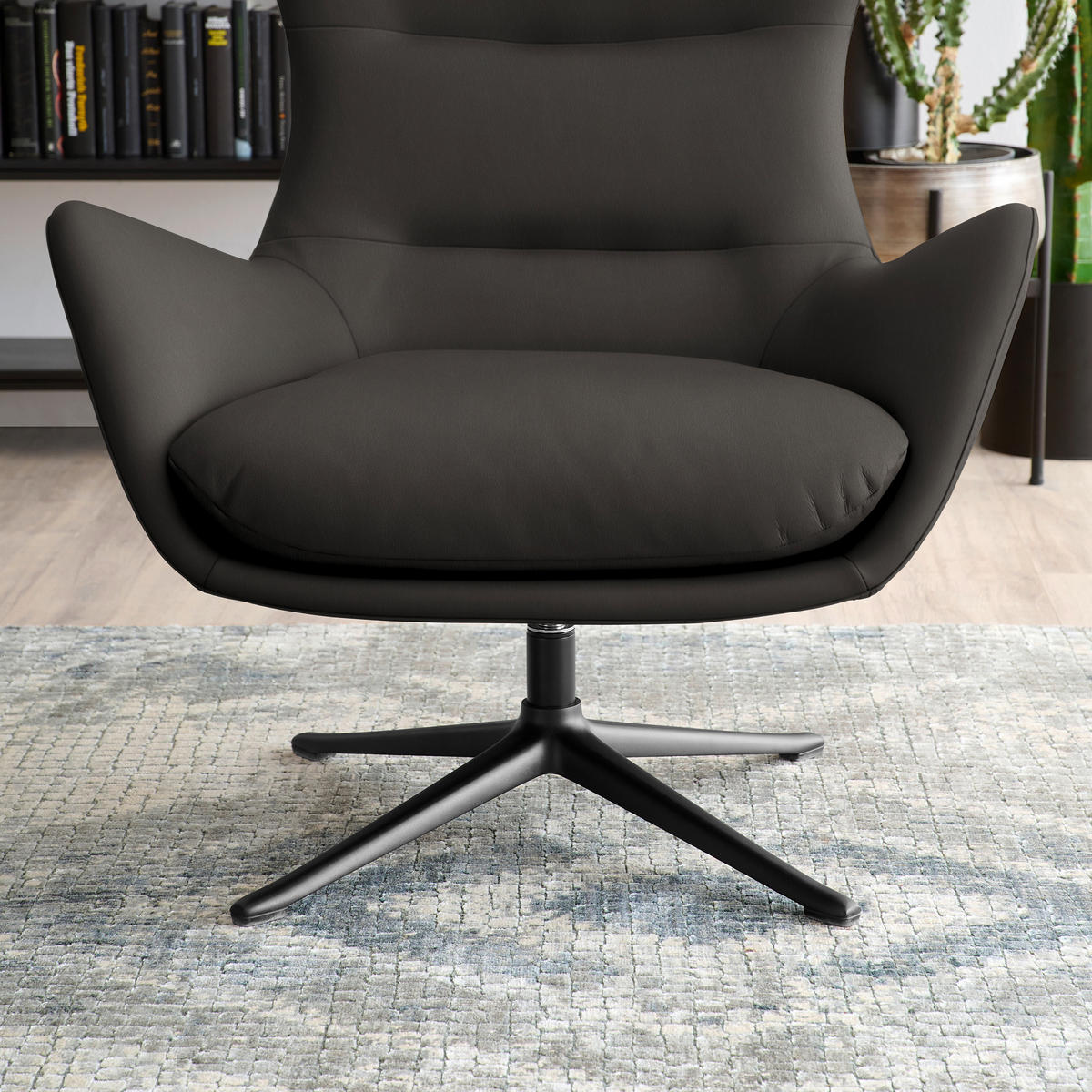 OHRENSESSEL in Dunkelbraun  - Dunkelbraun/Schwarz, Design, Leder/Metall (84/104/96cm) - home24