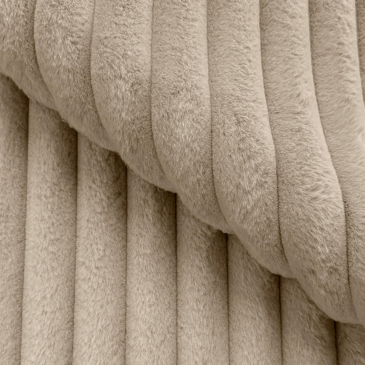 ECKSOFA Curduroy in Cord Hellbraun Rückenkissen  251/142 cm  - Hellbraun/Schwarz, Design, Kunststoff/Textil (251/142cm) - P & B