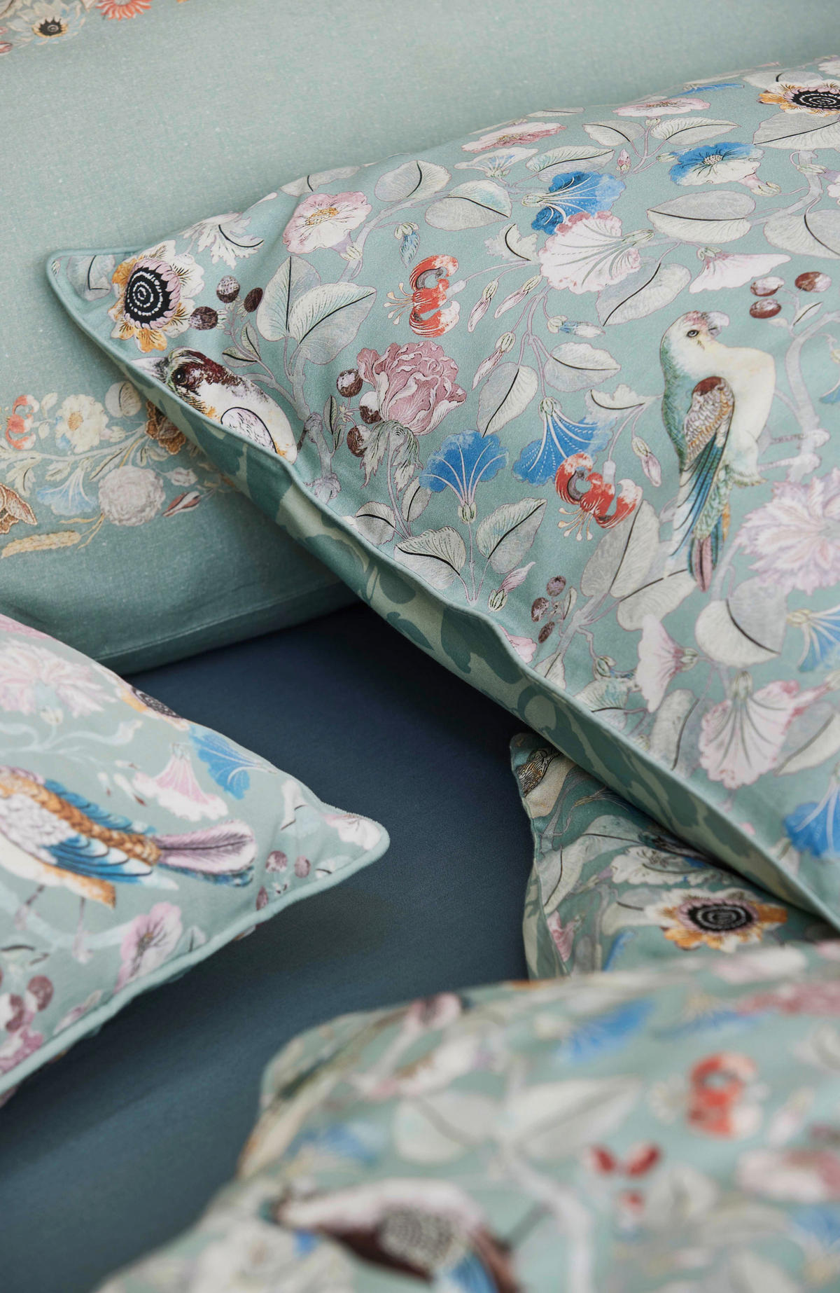 BETTWÄSCHE Aleste Satin 155/220 cm  - Grün, KONVENTIONELL, Textil (155/220cm) - Essenza