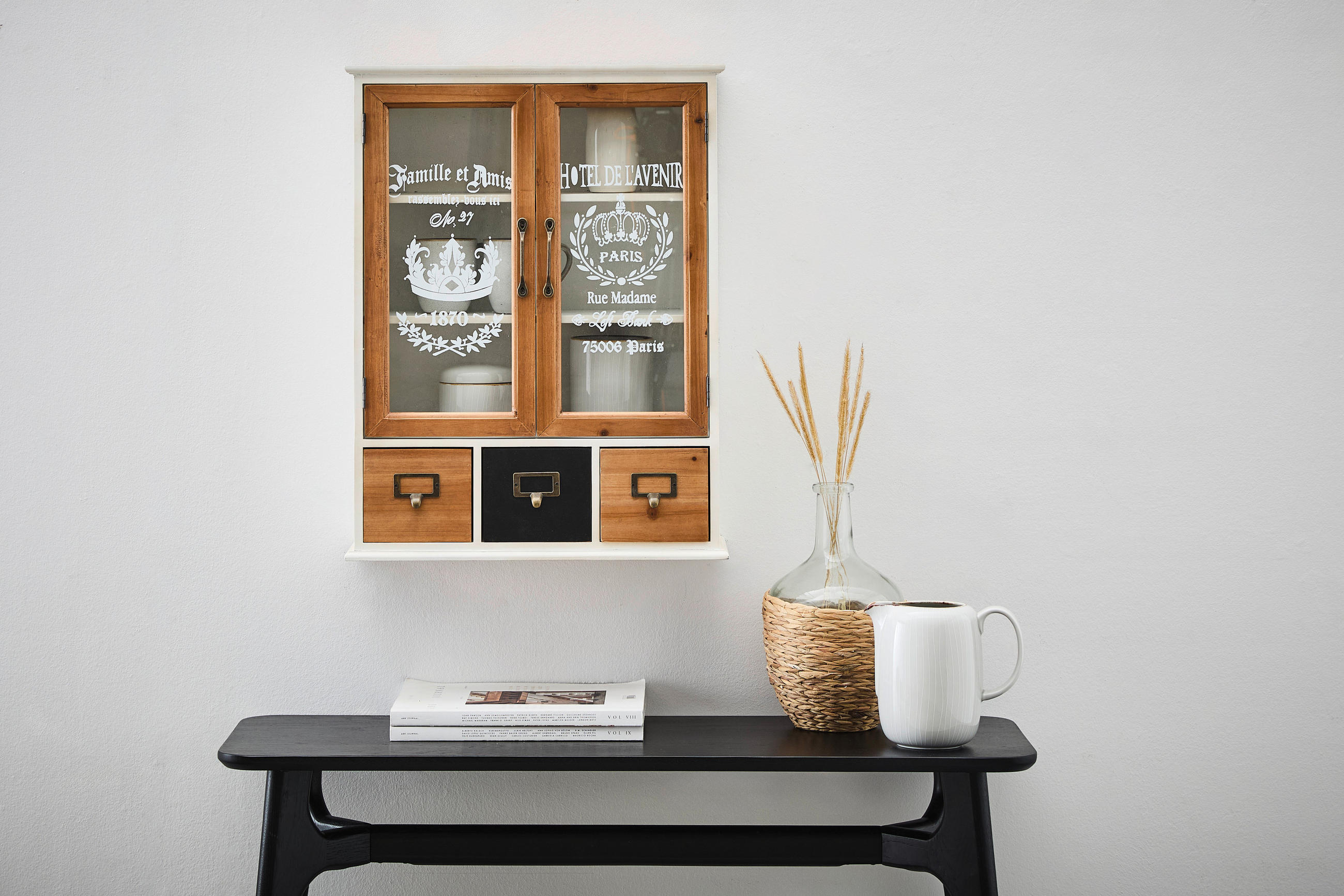 HÄNGEVITRINE in massiv Tanne Braun, Schwarz, Weiß  - Goldfarben/Schwarz, LIFESTYLE, Glas/Holz (48/62,3/18,5cm) - Landscape