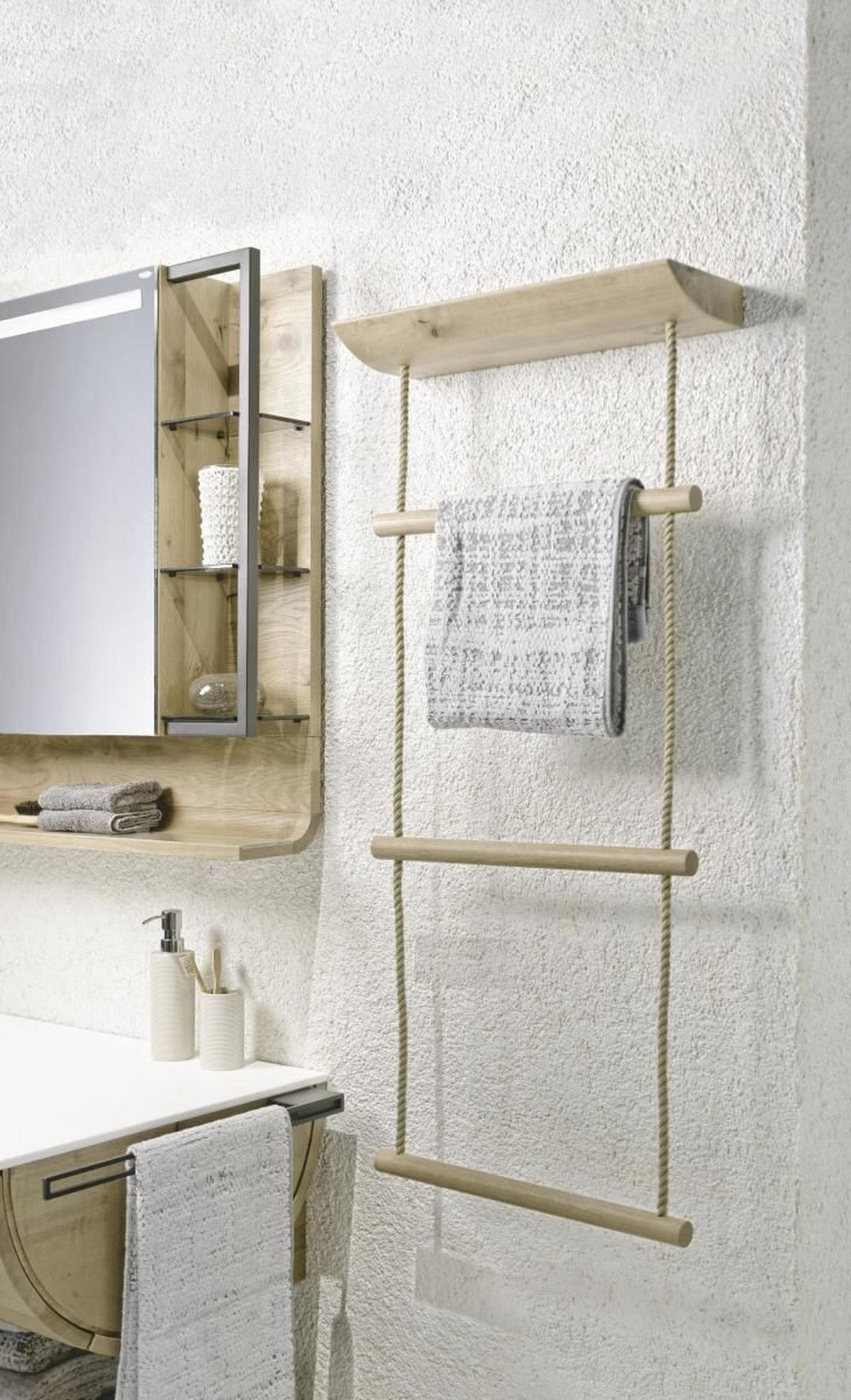 HANDTUCHLEITER - Eichefarben, KONVENTIONELL, Holz (48/109/16cm) - Voglauer