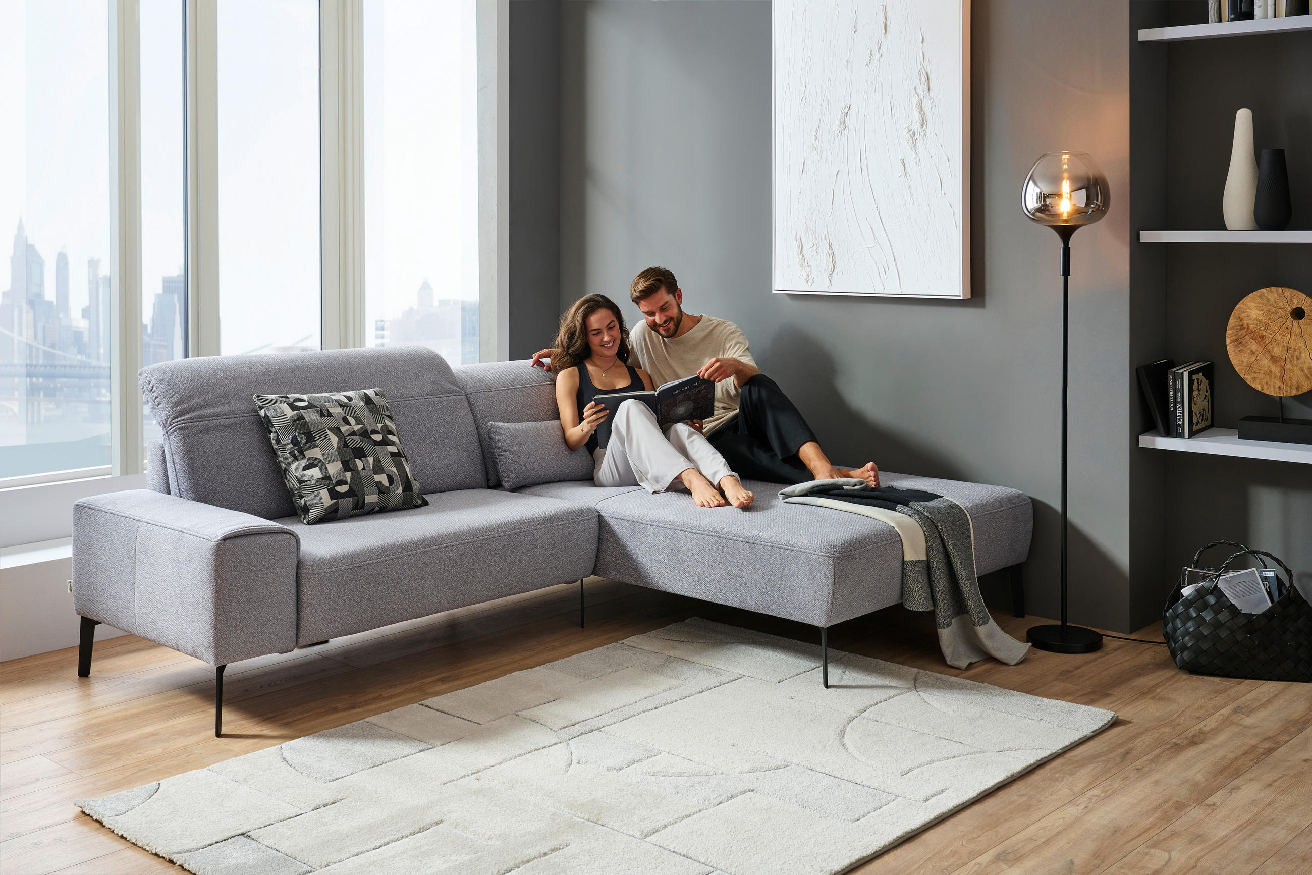 ECKSOFA in Mikrofaser Hellgrau  - Hellgrau/Schwarz, Design, Textil/Metall (273/203cm) - Johann Jakob